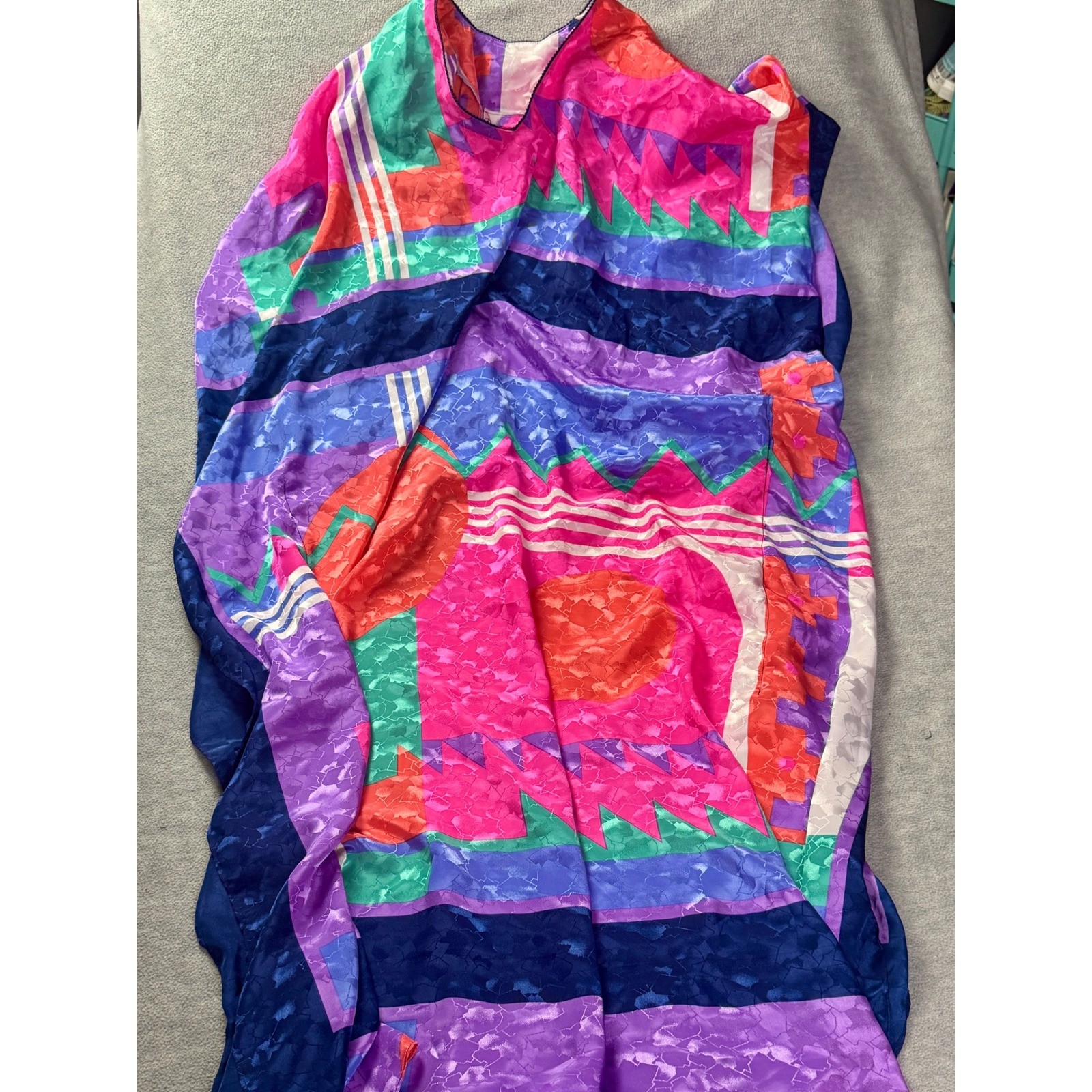 Vintage Ruth Norman Saks Fifth Avenue Kaftan Geometric Abstract Print Pink Blue