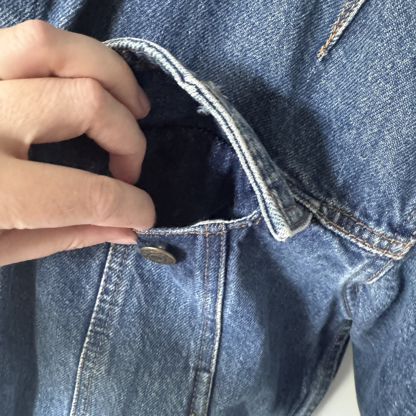 Vintage 80s Denim Jacket With White Fringe by Plain Pockets