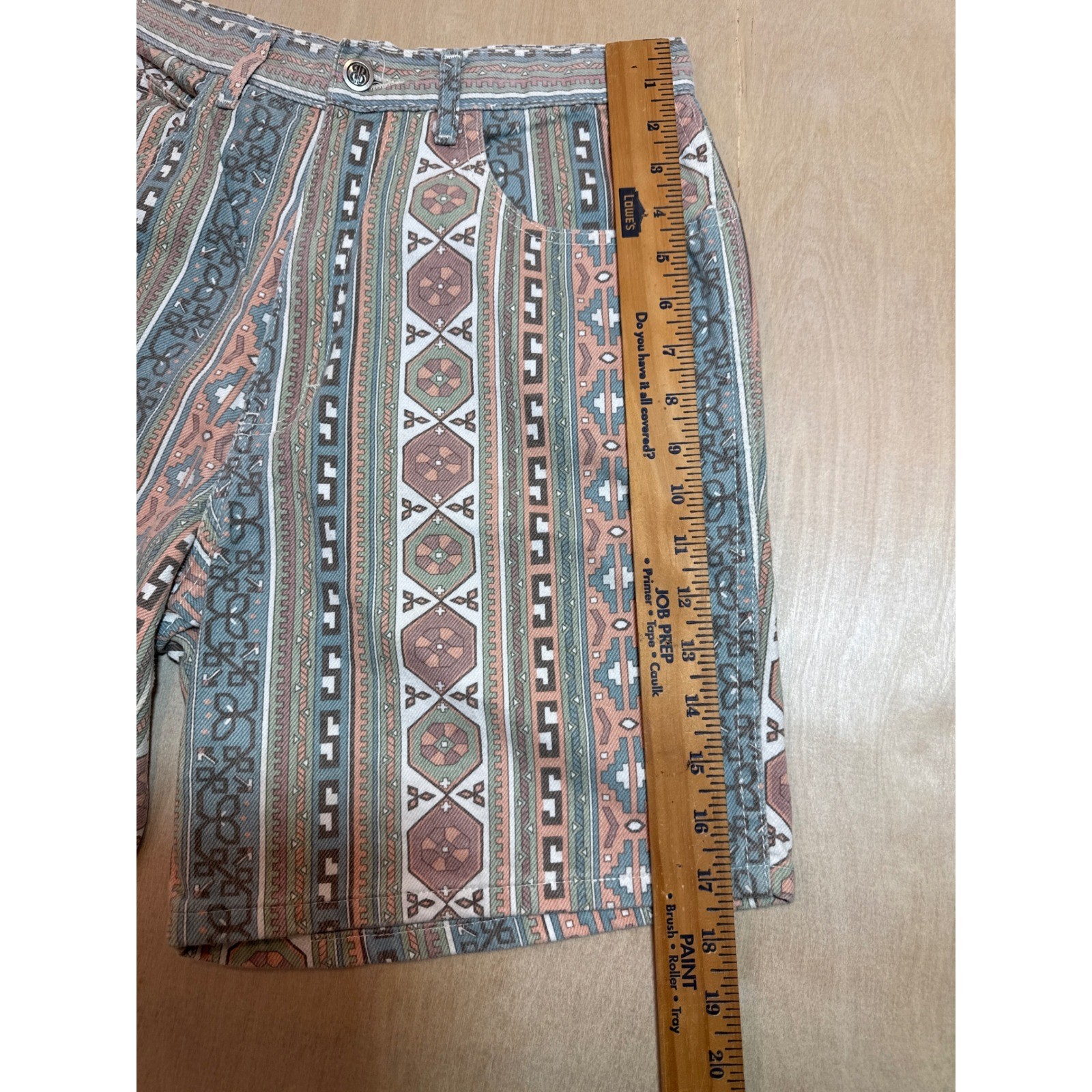 Vintage Bill Blass 80s High Waisted Southwestern Geometric Denim Shorts Size 10
