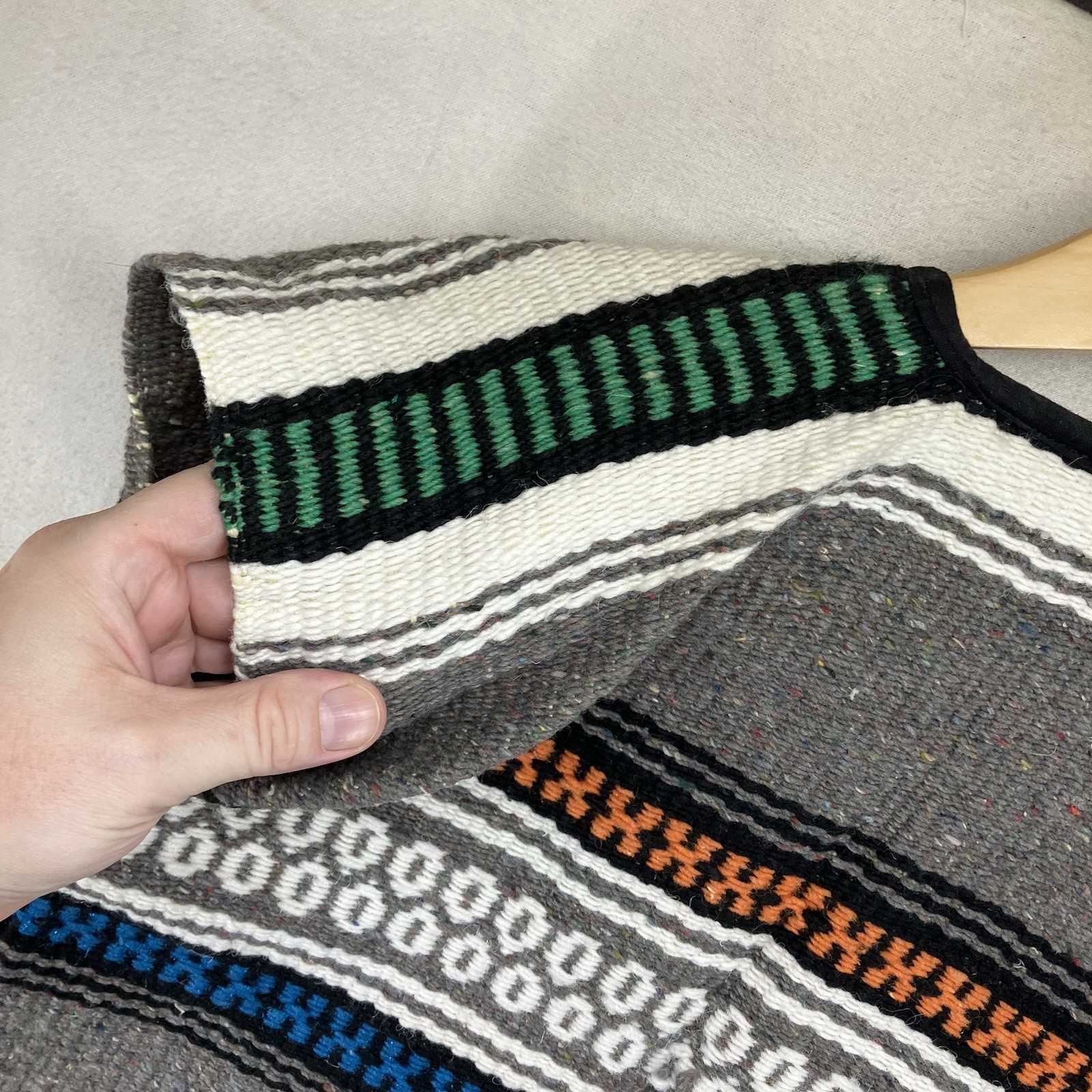 Vintage Mexican Blanket Vest Poncho Serape Jacket Fringe w Pockets 38×31 Medium