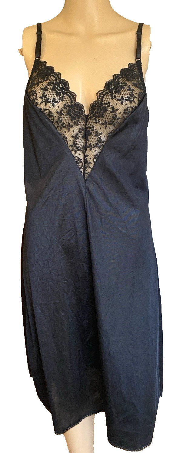 Vtg Lily of France Lace Black Satin Slip Dress Women’s S / 38 Romantic Fairygoth