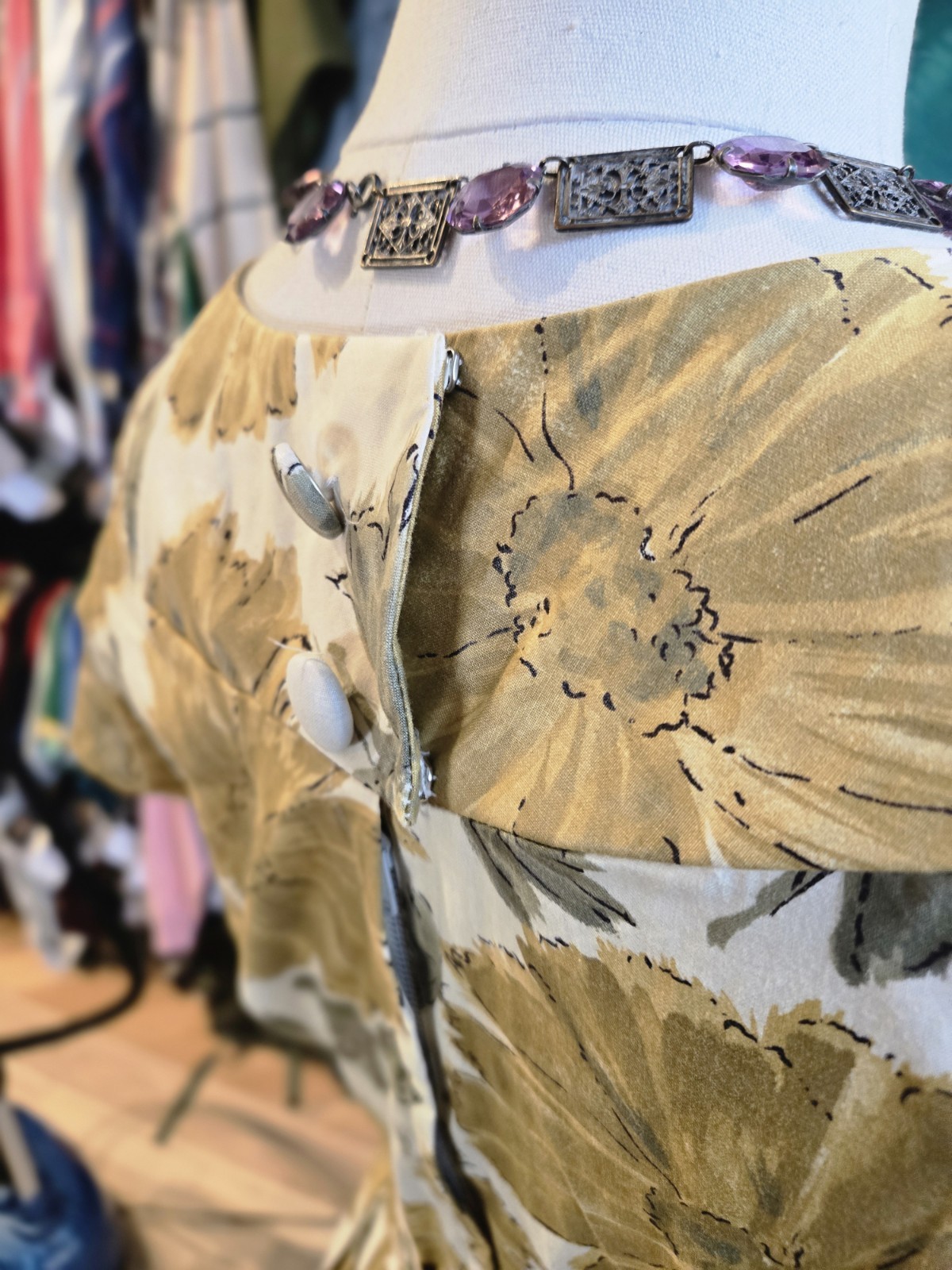 VTG 1950s Polished Cotton Yellow Sunflower Patterned Full Skirt Dress W/Belt