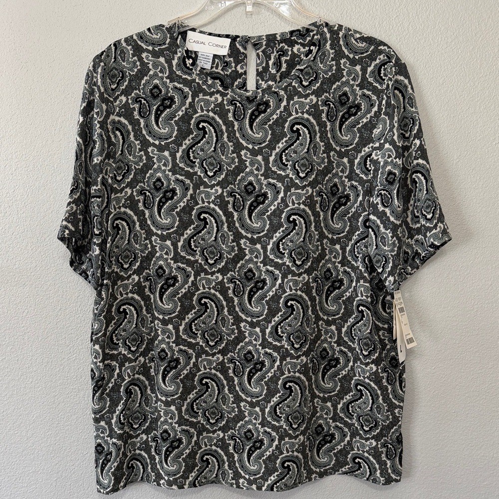 VTG Casual Corner 100% Silk Top Paisley Women’s L Original Tags Still Attached