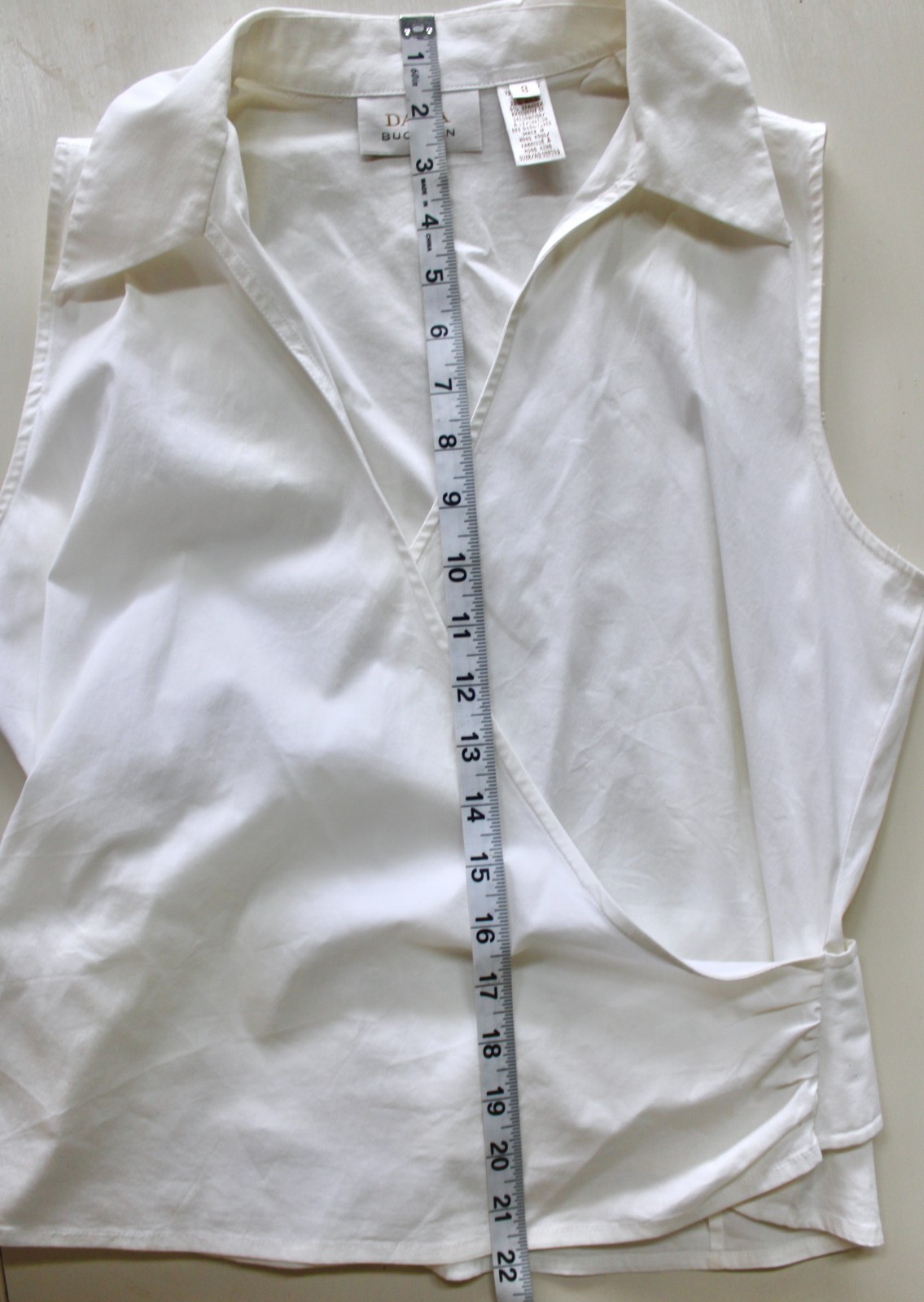 Dana Buchman White Wrap Collared Tie Back Vintage Top size 8 Y2K