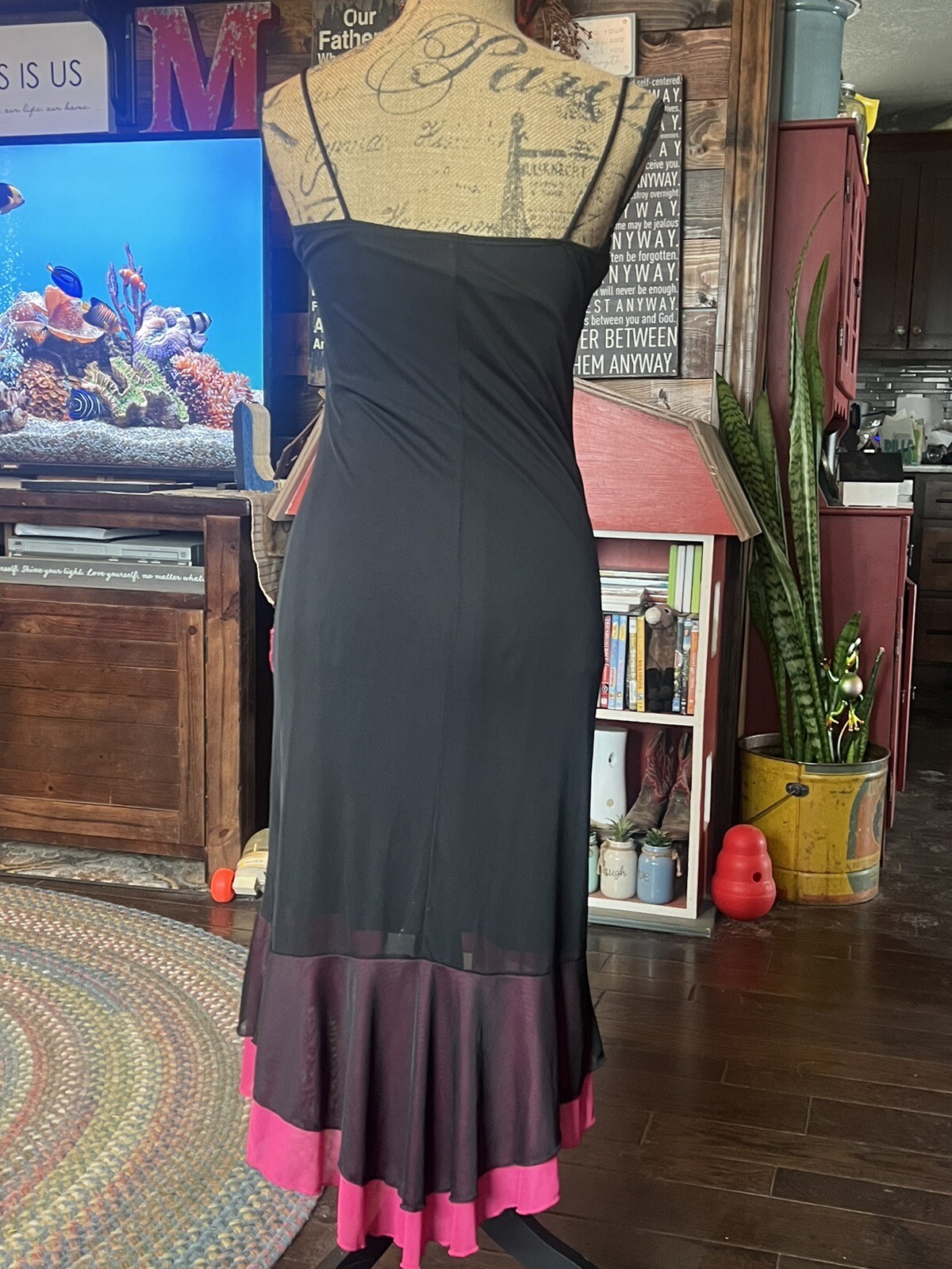 Vintage 1990’s Taboo Black And Hot Pink Flamenco Dress Size M Stunning