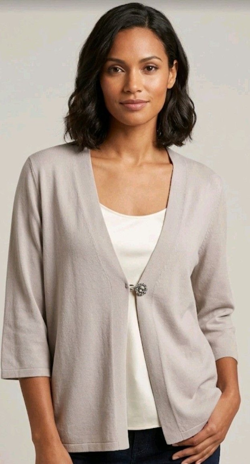 Soft Surroundings Size M Cardigan One Button Closer Beige 100% Cotton