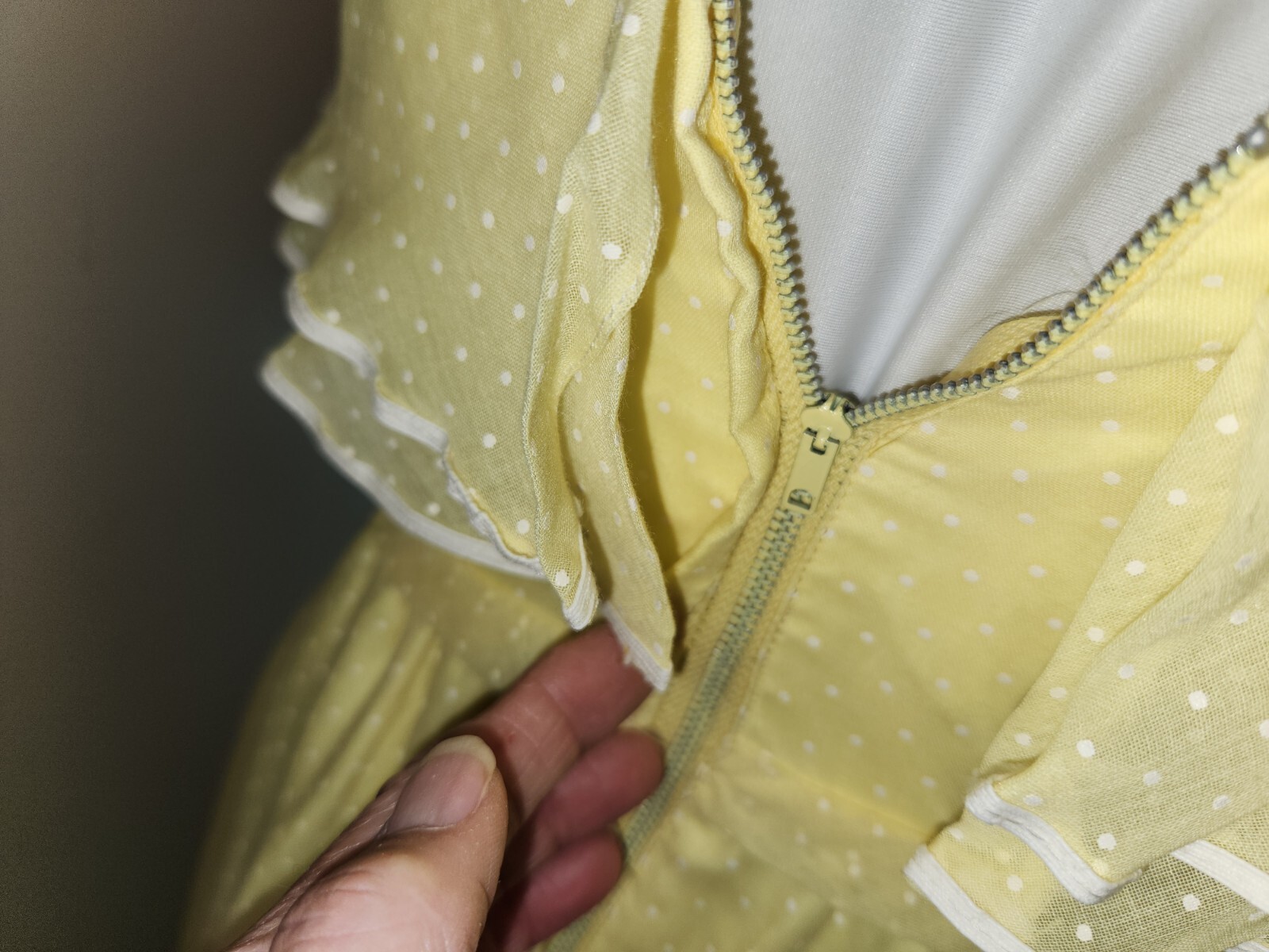Unlabled Long Yellow Dotted Swiss Dress * szXS * Very Good Condition