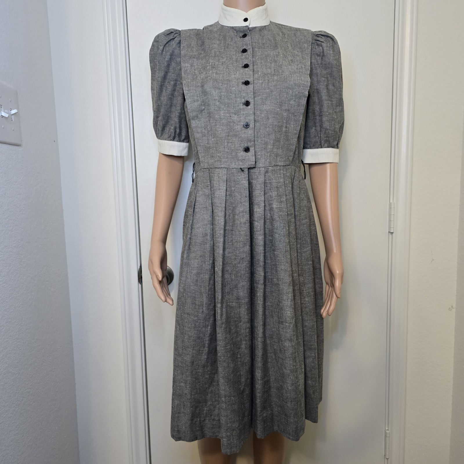 VTG Modest Prarie High Neck Gray Dress Cottagecore Puff Sleeve Pioneer Academia