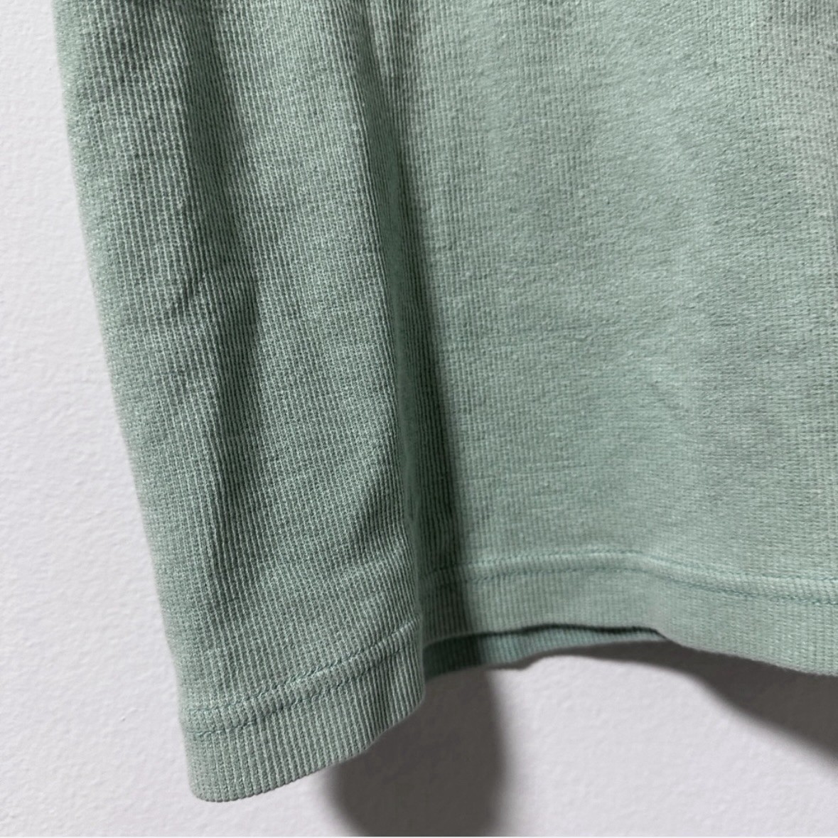Vintage Express Tricot Mint Green Ribbed Short Sleeve V-Neck Shirt Size Large