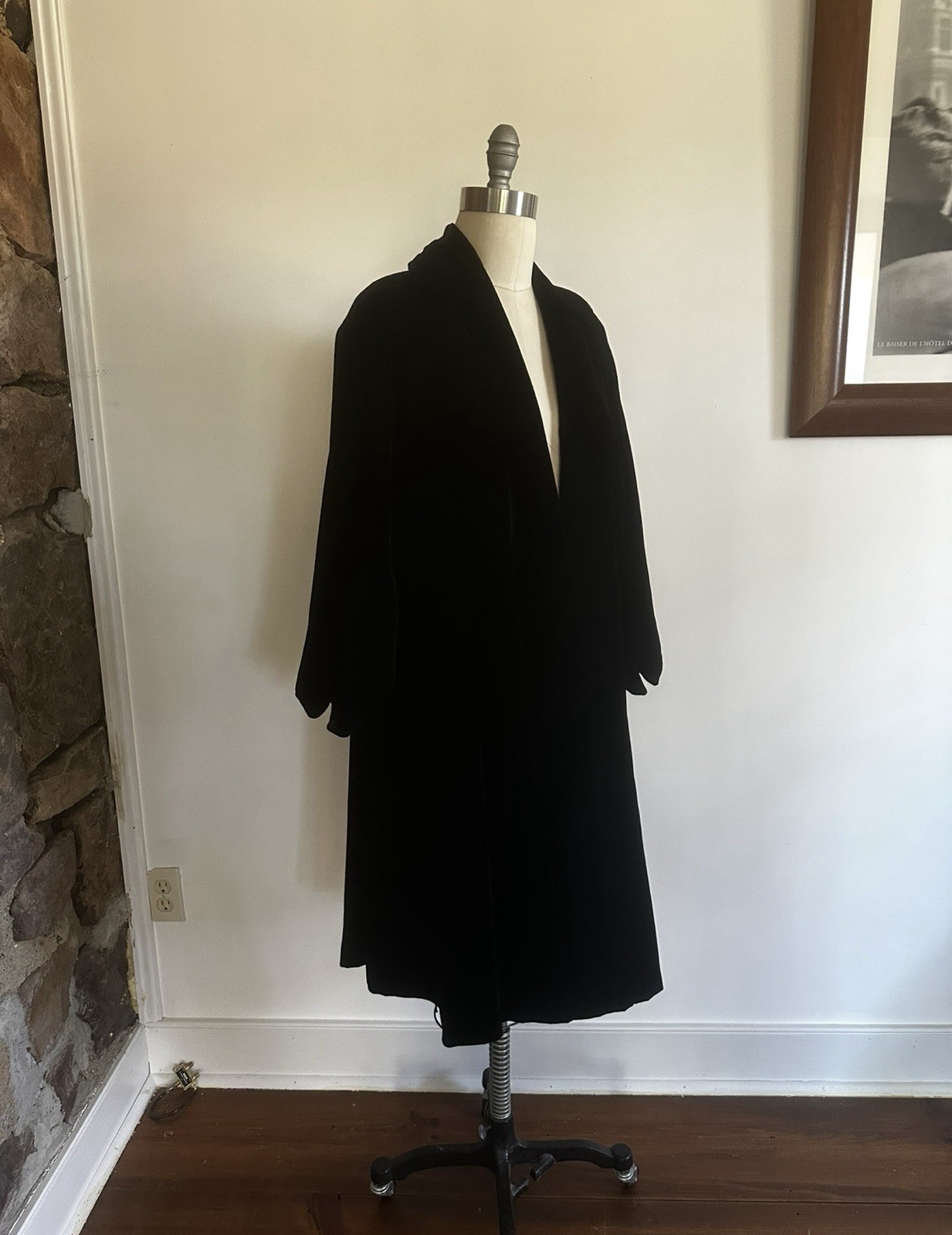 Vintage 1950’s Black Velvet Evening Coat