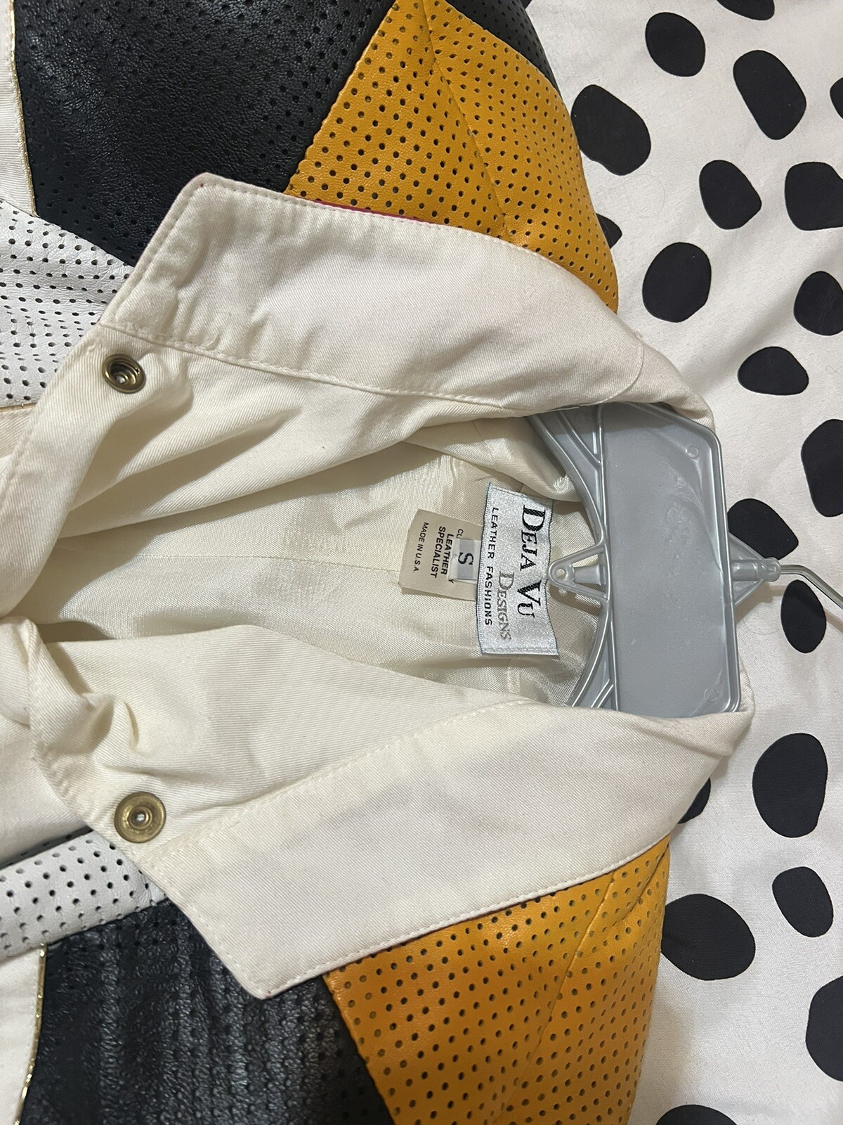 Vintage 80’s Deja Vu Designs COLORBLOCK White Leather Gold Snap Jacket S