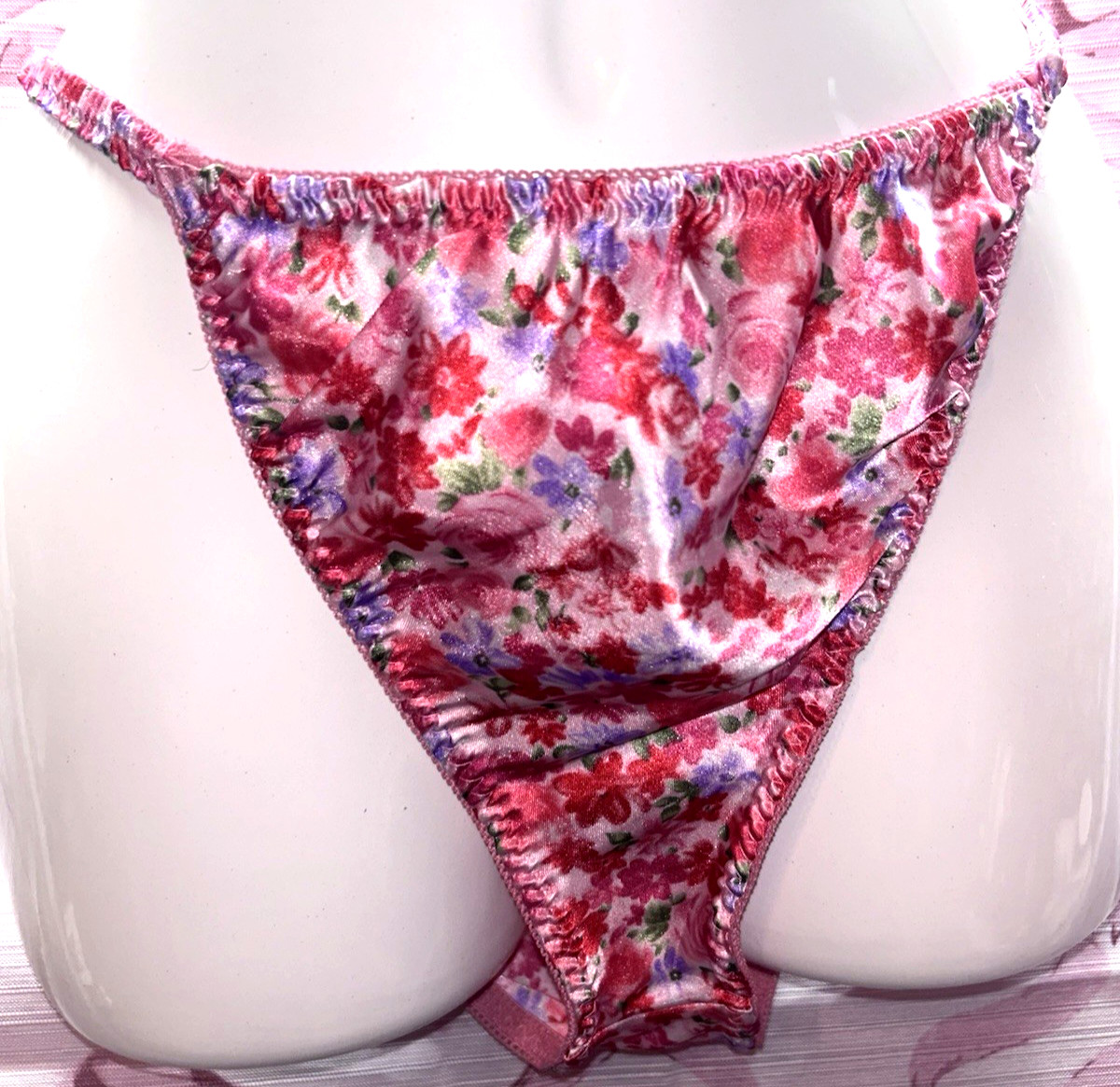 Vtg Delicates LOOK Sz L satin string bikini panties Second Skin SHINY WET Pink