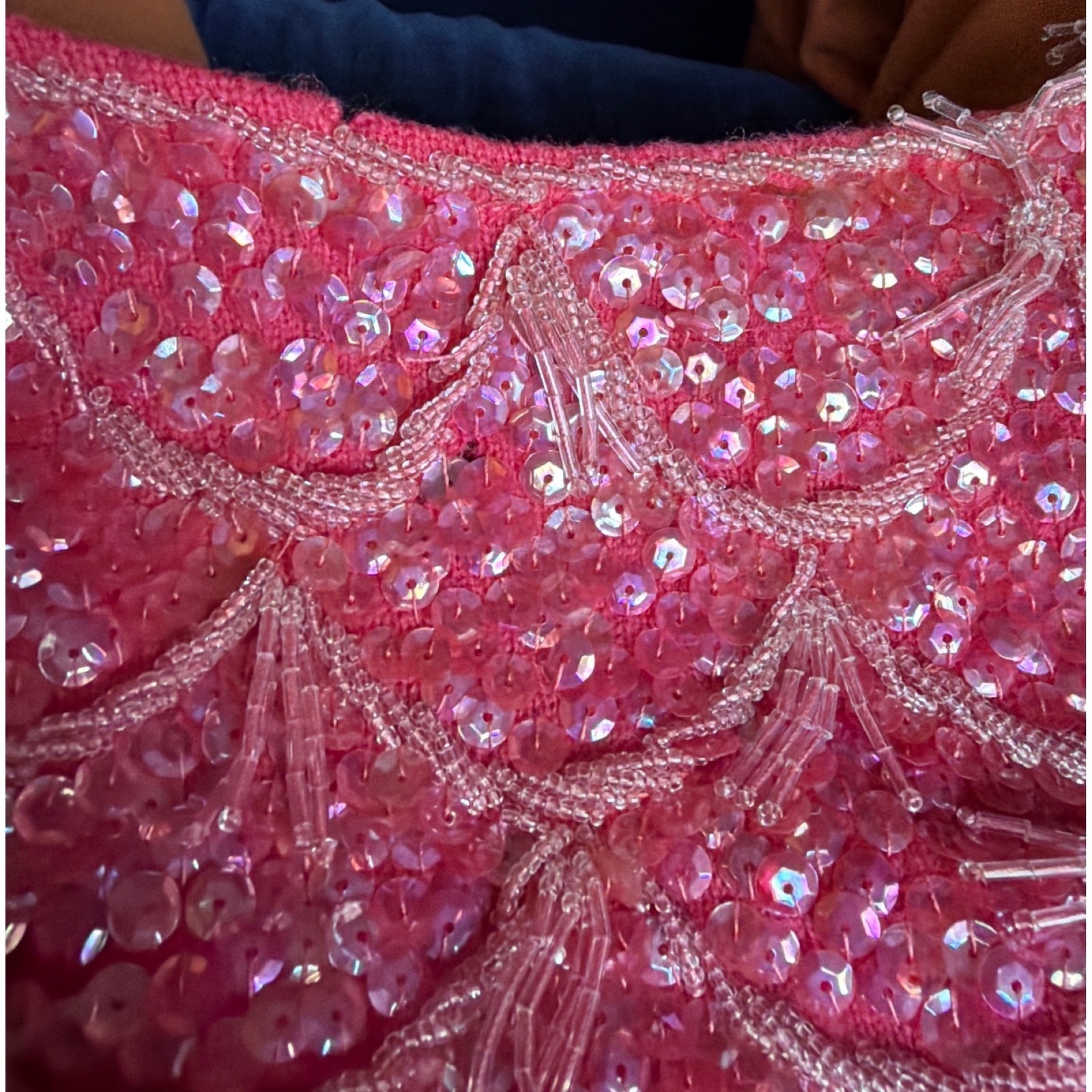 Sequin Tassel Zephyr Wool Vintage Med Hot Pink Mermaid Scale Beaded Tank Top