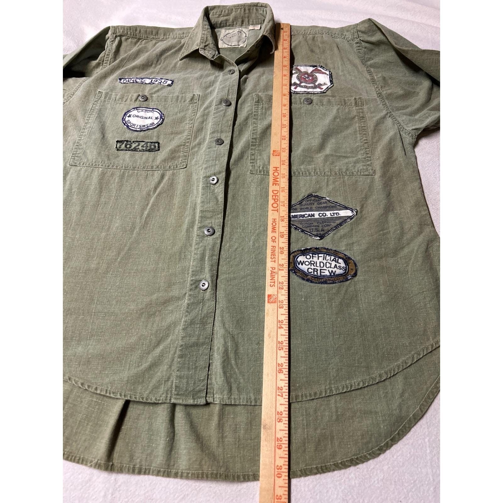 Vintage Y2K Citron Vert Olive Green Long Sleeve Military Look Patches Shirt WS