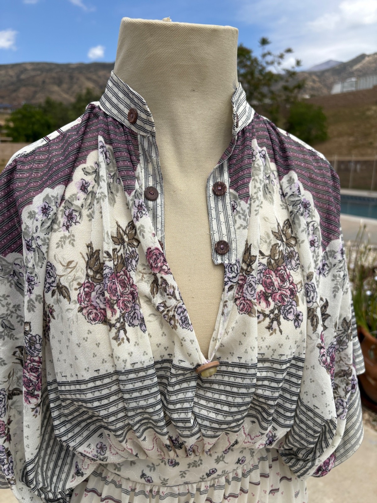 Vintage 70s Kimono style Floral Calico Shear Sheath Party Day Dress Boho S