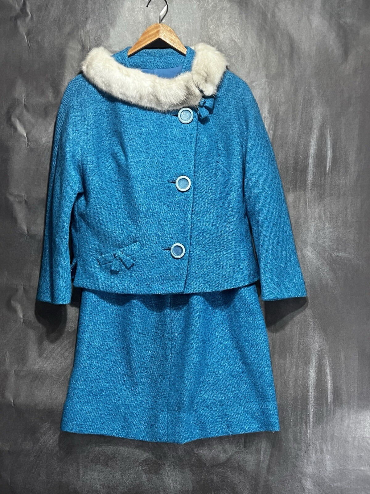 Vintage 1960’s 2 Piece Wool Teal Blue Suit Dress Fur Collar Union Made Dapper