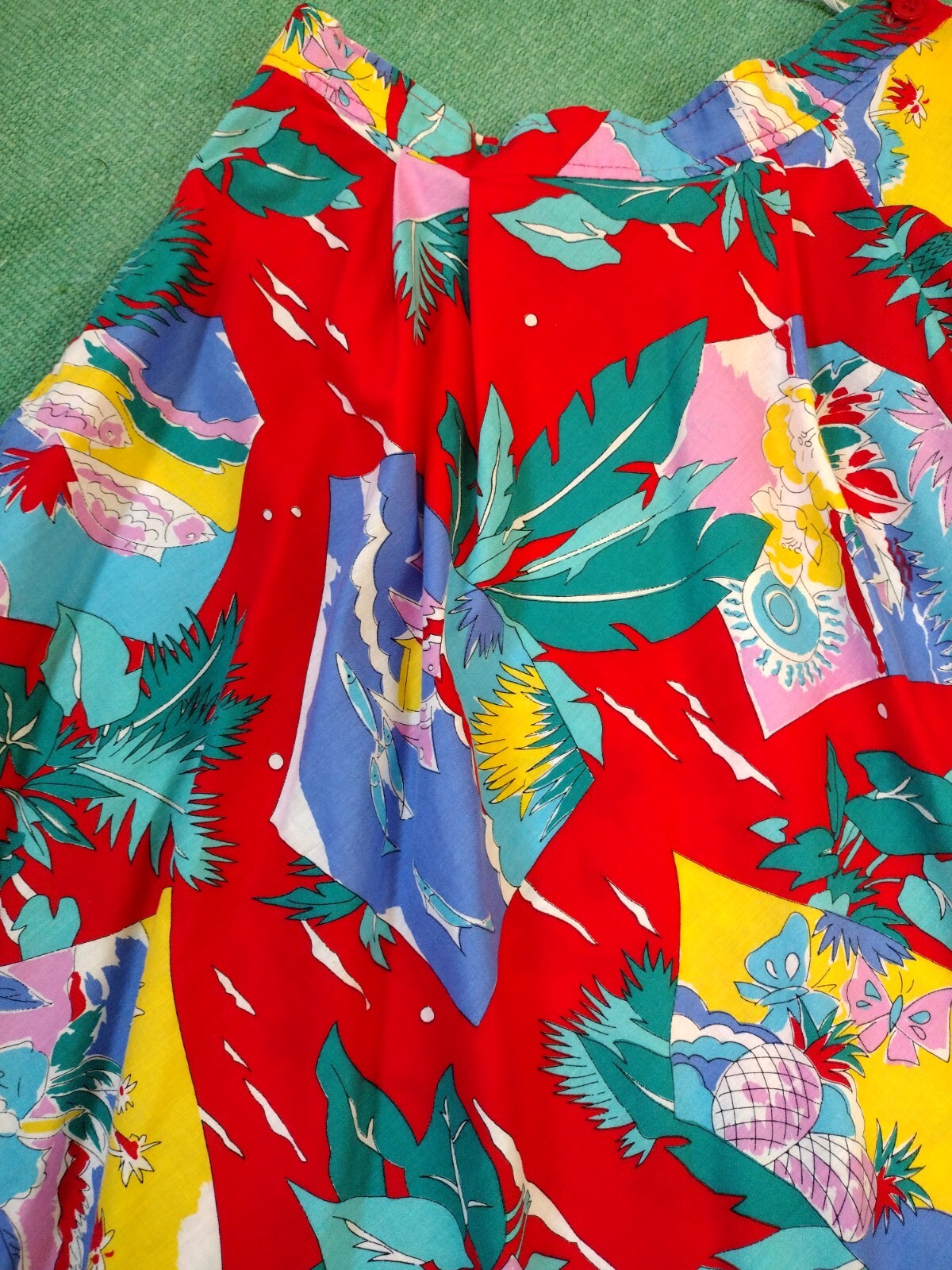 Vintage 1980’s Albee Red Fit And Flare Hawaiian Skirt Small Size 5