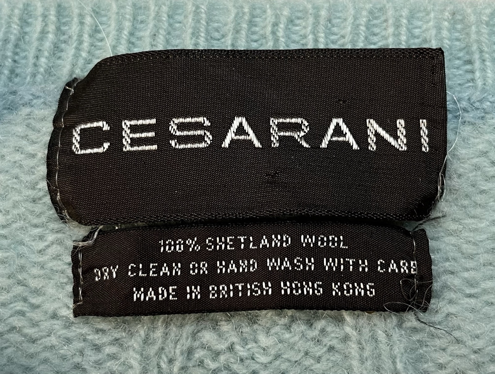 Vintage Cesarani Cable Knit Sweater 100% Shetland Wool Hong Kong Sz L Chest 42”