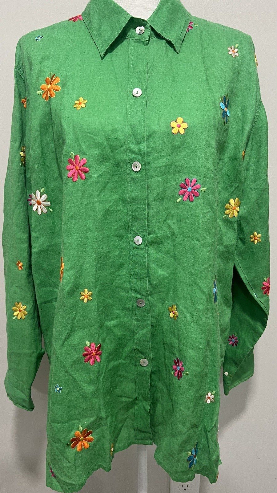 Vintage 90s ‘Casey Coleman’ Women’s Embroidered Floral Print Green Button Up