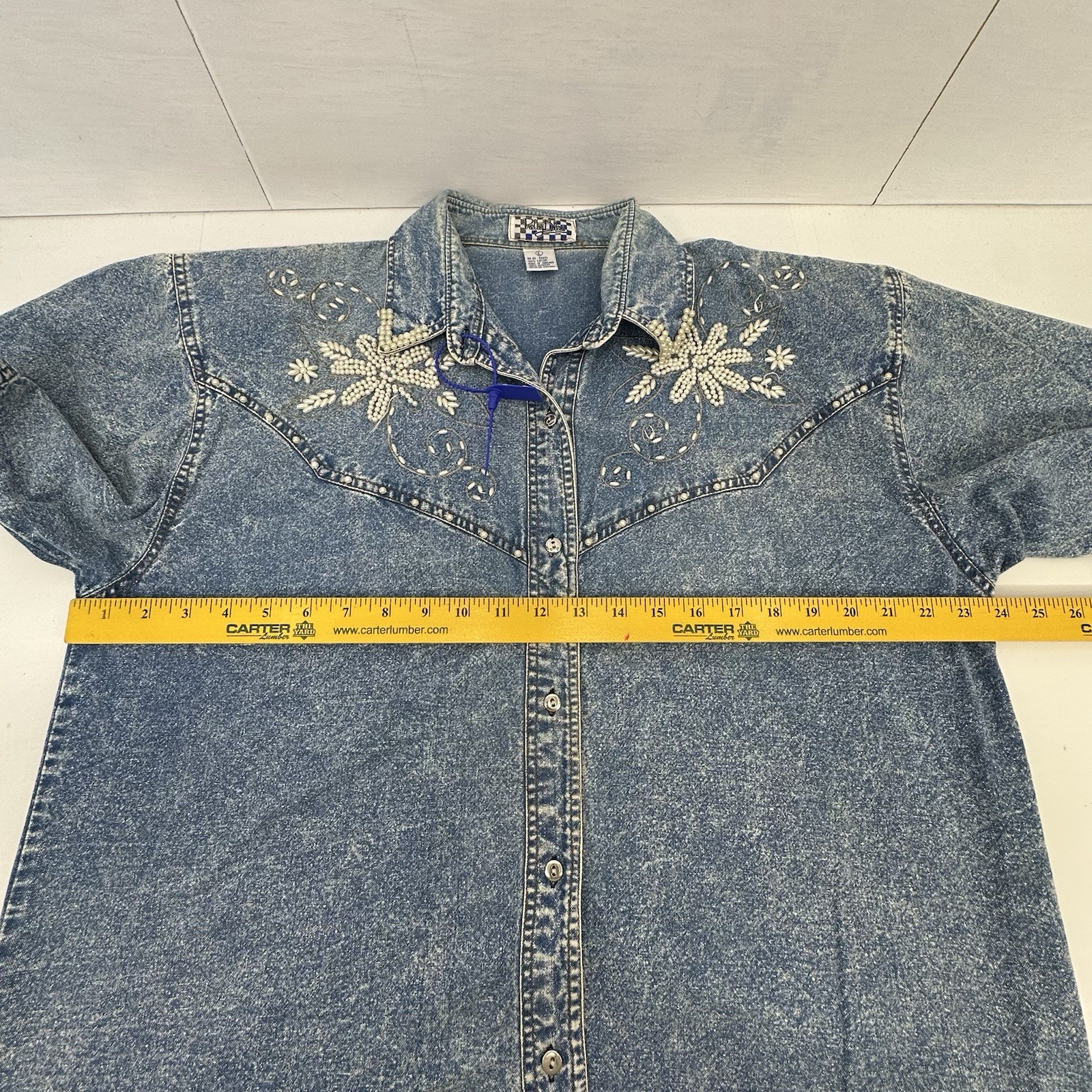 VTG Pretty Bleu Womans Floral Embellished AcidDenim WashWestern RetroTop L READ