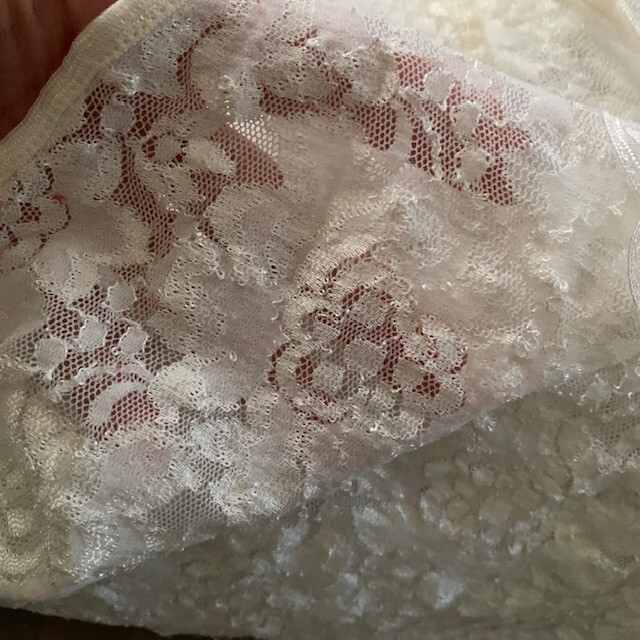 Beautiful All Over Lace White Camisole w/Satin Trim Size Large
