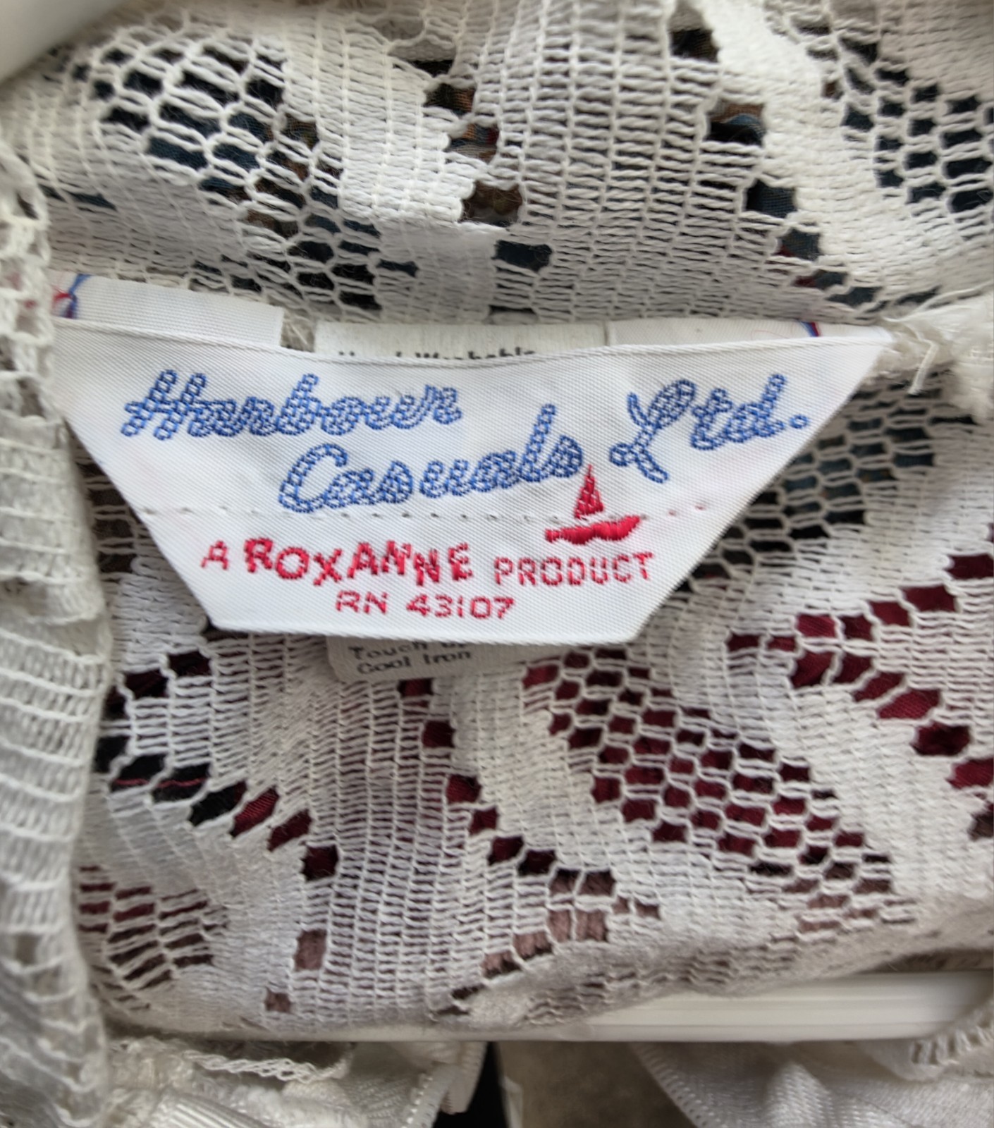 Harbour Casuals Ltd Vntg 1970s White Chevron Lace Bridal Dress Glamor Resortwear