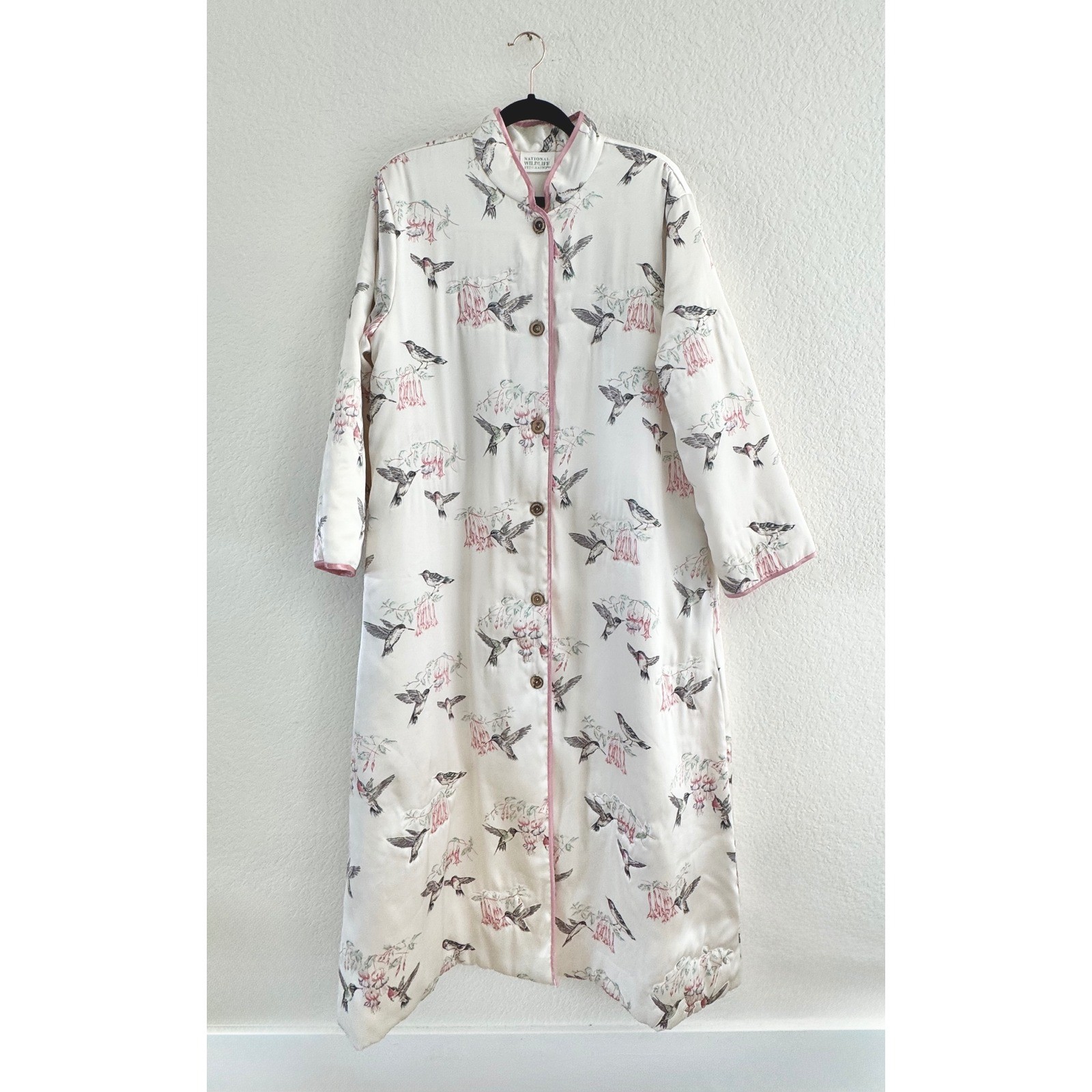 National Wildlife Federation Robe Womens L Cream Pink Hummingbird Vintage Satin