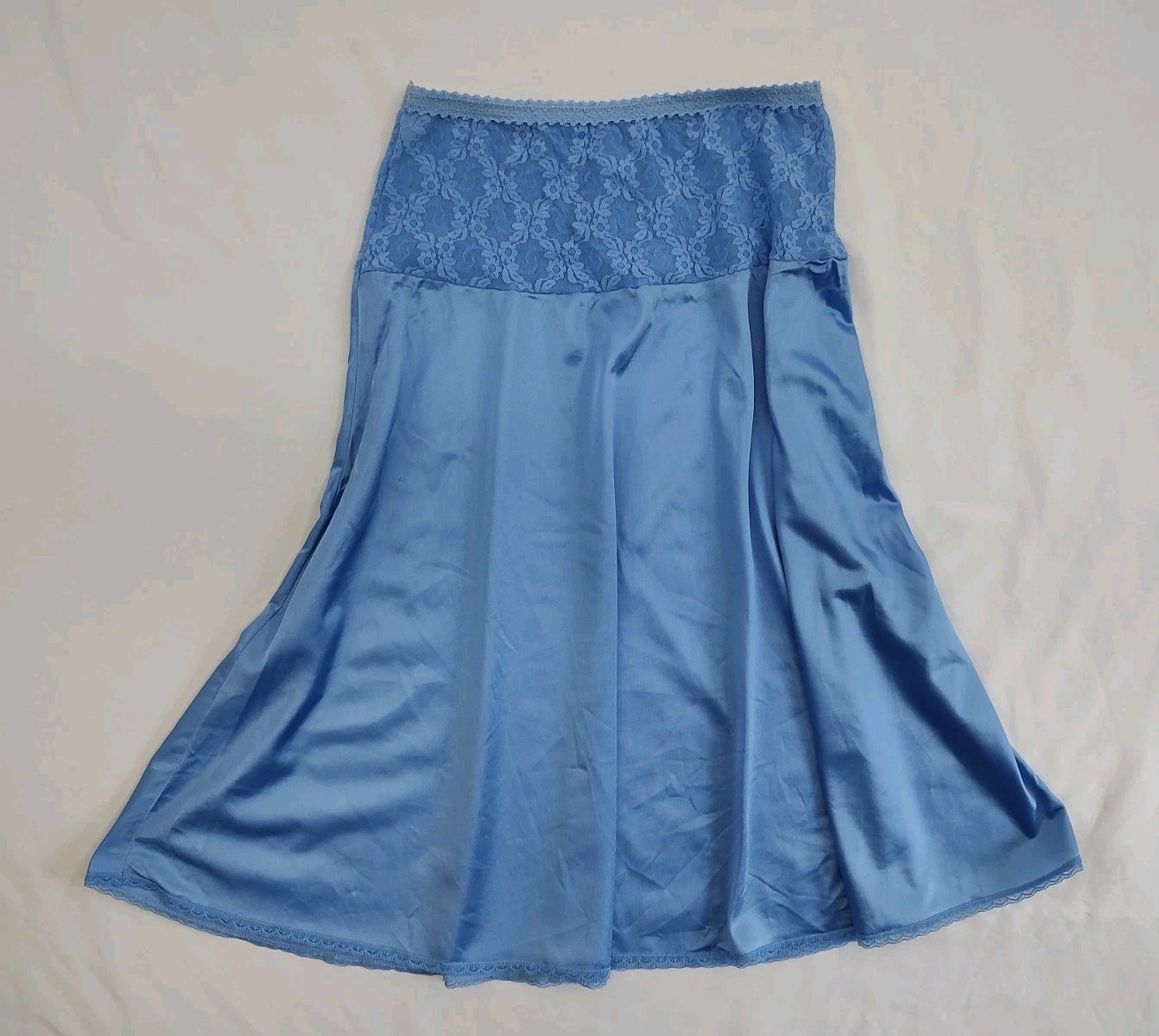 Vintage 70’s Bestform Half Slip Stretch Lace Yoke Style 1257 Silky Blue Nylon S