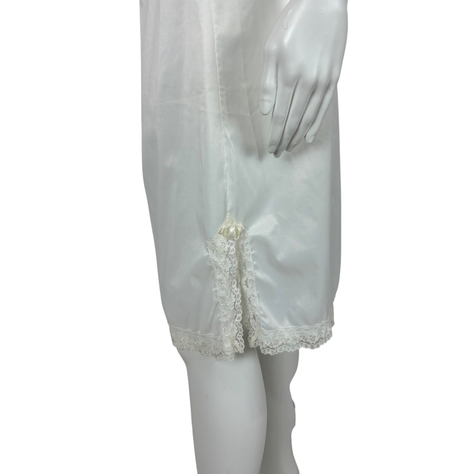 Vintage Half Slip Women’s Small White Lingerie Skirt Lace Side Slit Monsanto