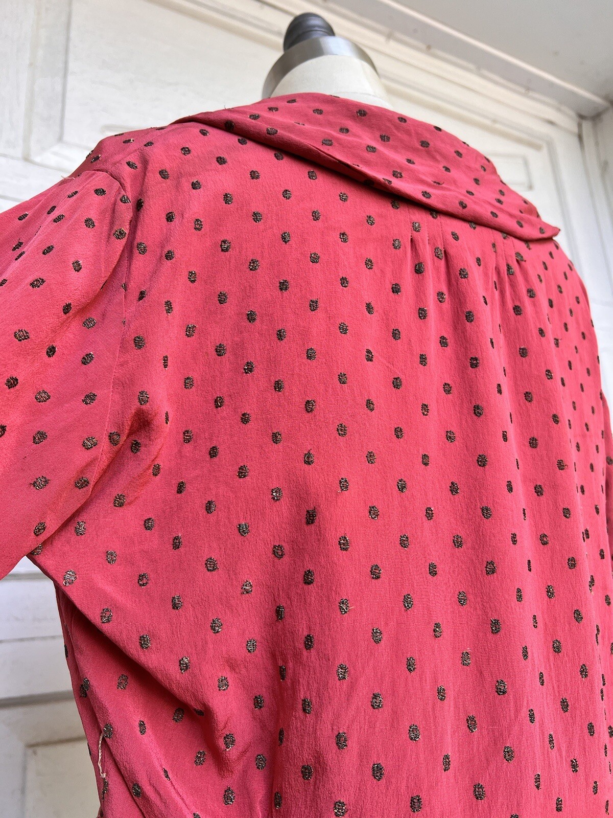 Vintage 1930s 40s Raspberry Silk Blouse Shirt Gold Metallic Dot Embroidery Bows