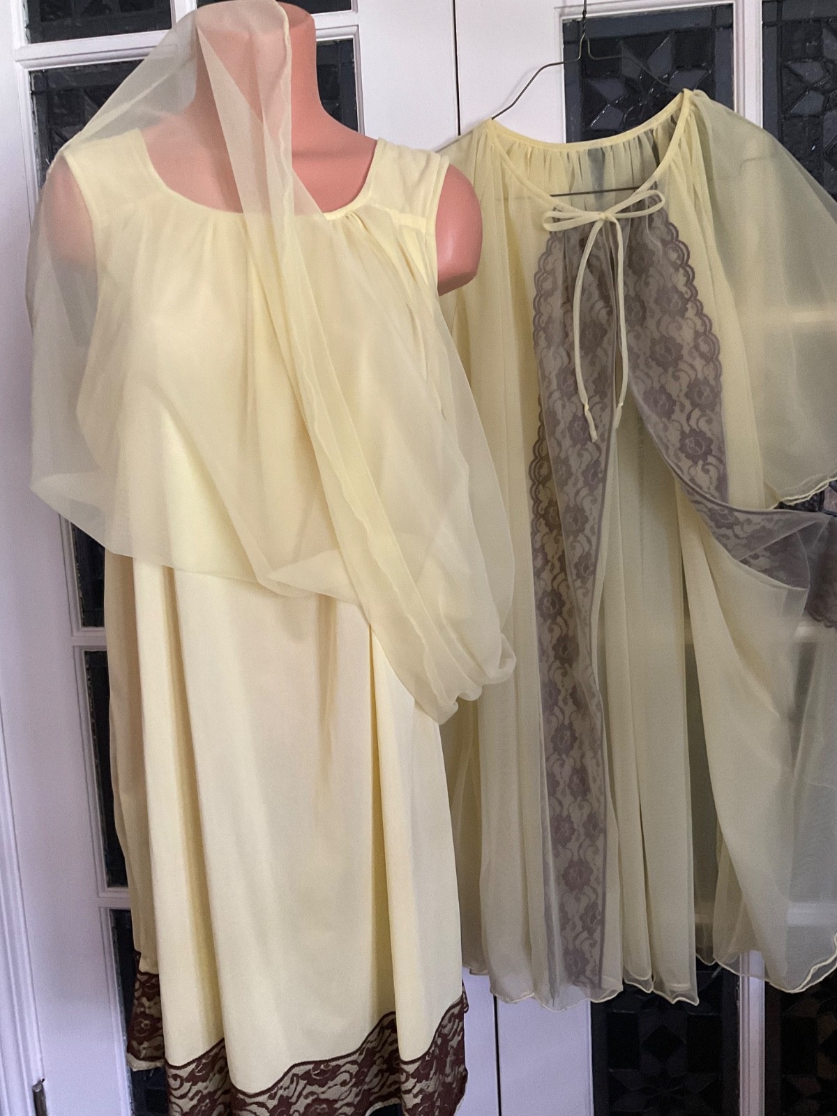 Vtg. 1960’s Peignoir Set Babydoll Nightgown 4 Layers Chiffon Nylon Lace Trim M/L