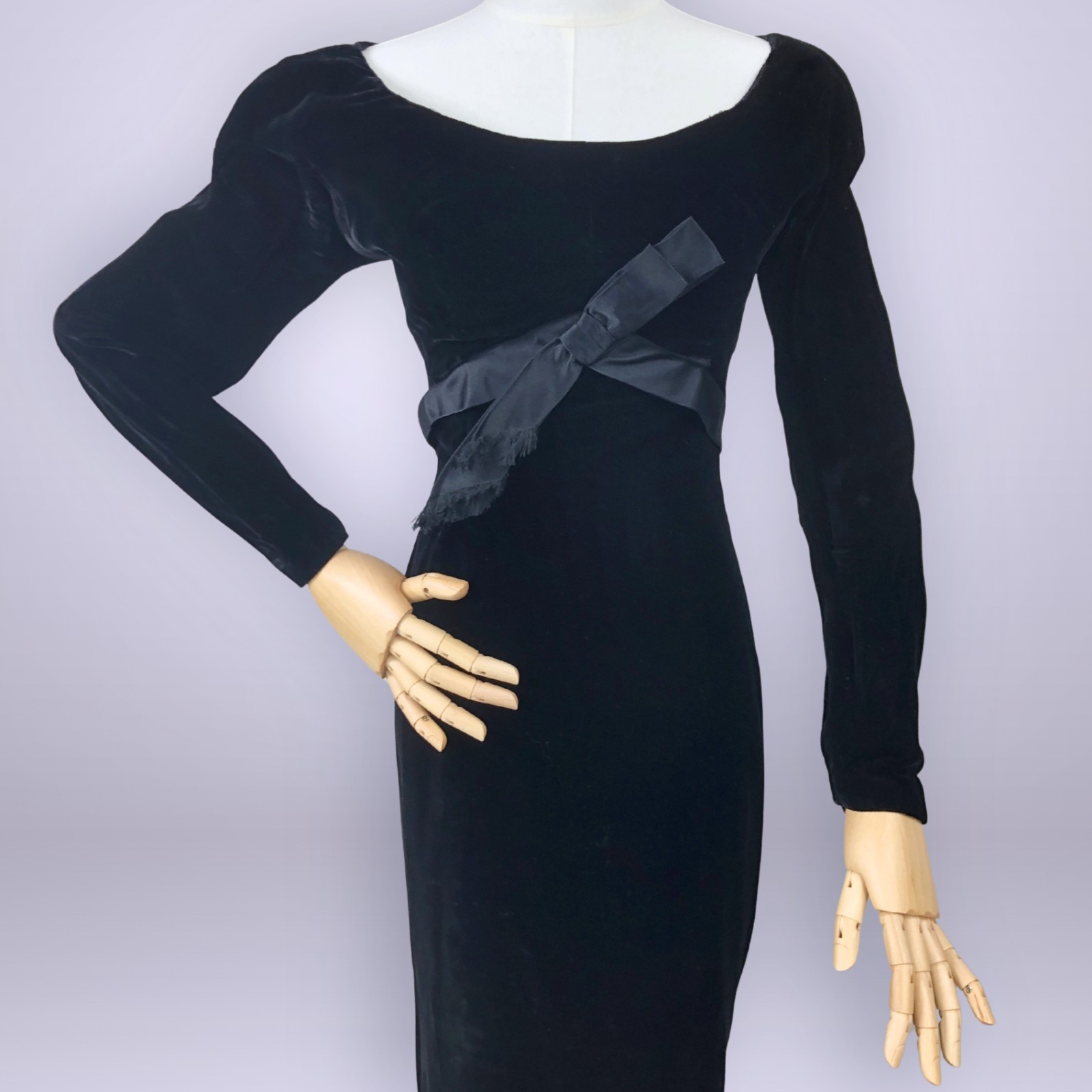 VINTAGE 50s Velvet Wiggle Bombshell Dress with Bow & Shelf Bust 36B/ 27W VFG