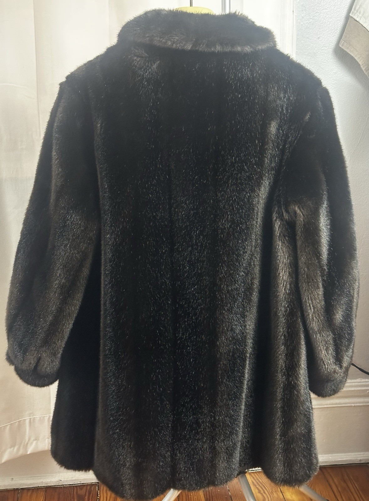 Vintage Mincara Russel Taylor Faux Fur Coat. Dark Brown, Sm/Med. Mid-length