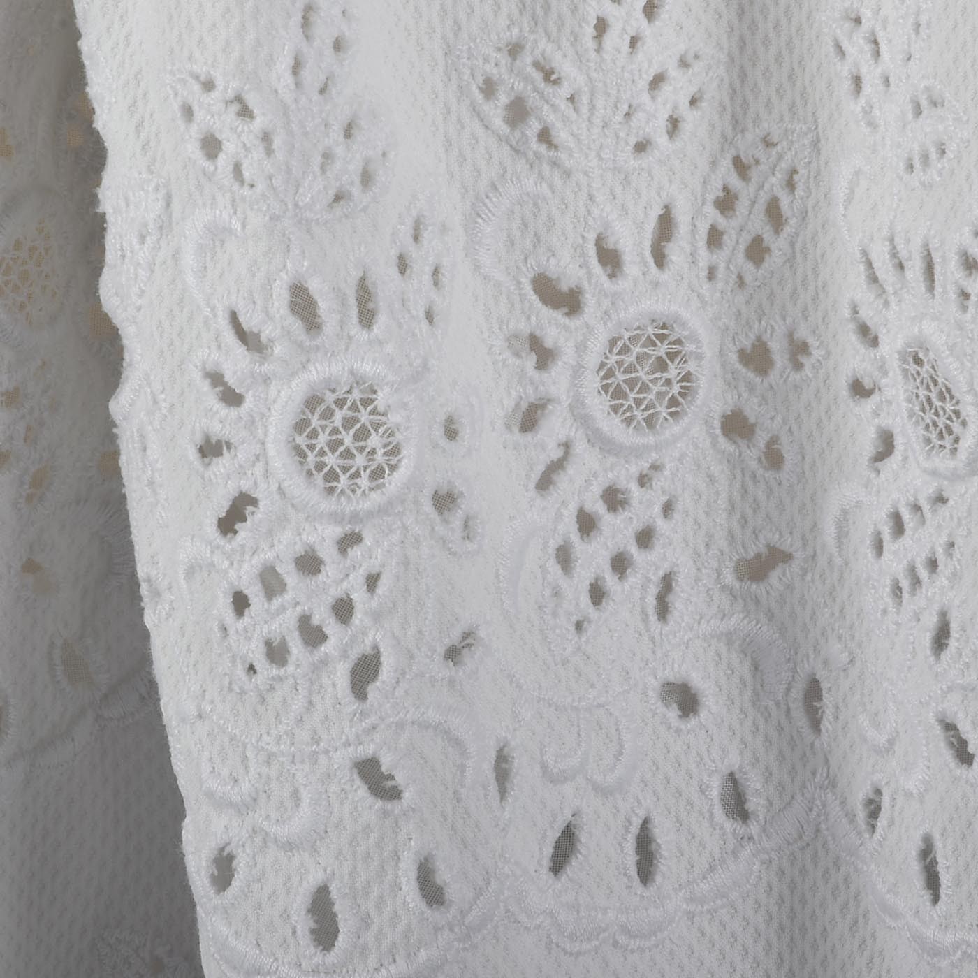 XXS 1950s White Eyelet Dress Cotton Spaghetti Strap Knee Length Scallop Hem