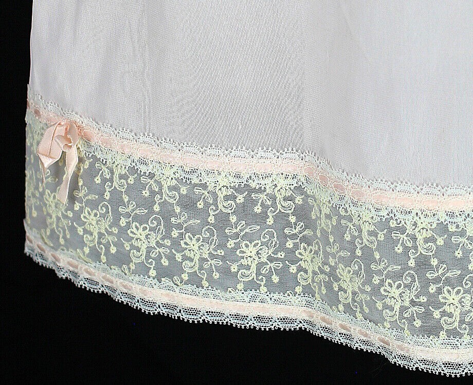 1950s Vintage Vanity Fair Half Slip Pink Nylon Embroidered Lace Ribbon Bows S