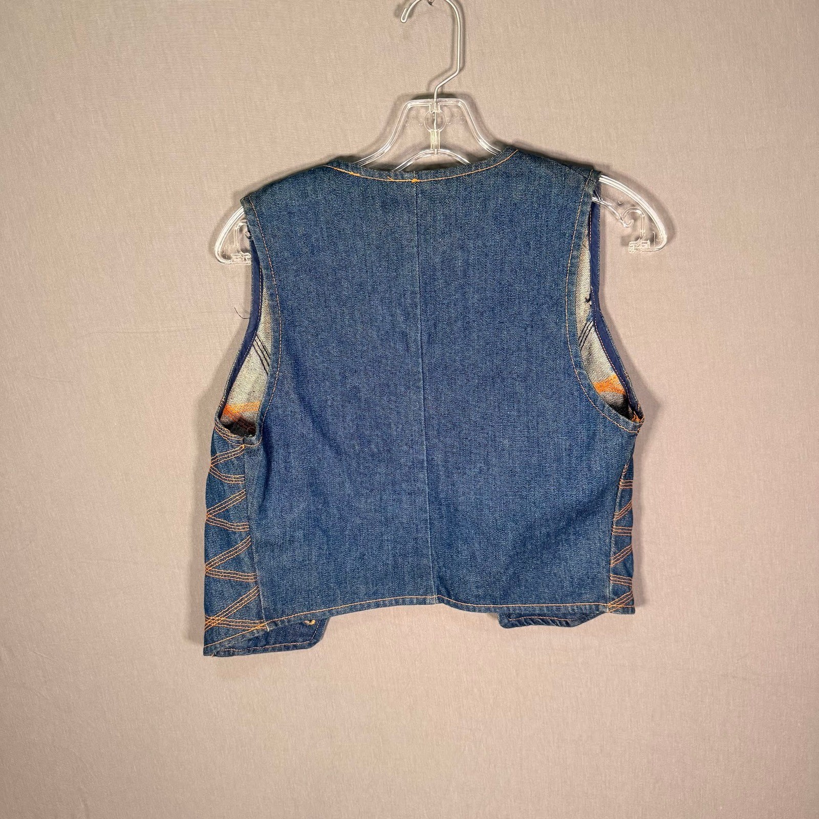 Vintage 70s Wrangler Denim Vest Womens Medium Blue USA Western Rodeo Cowgirl