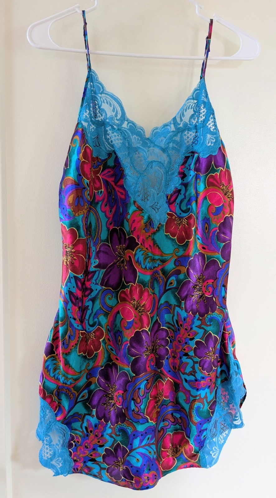 Victoria’s Secret Sz M Gold Label Camisole Vintage 80-90’s Bright Tropics & Lace
