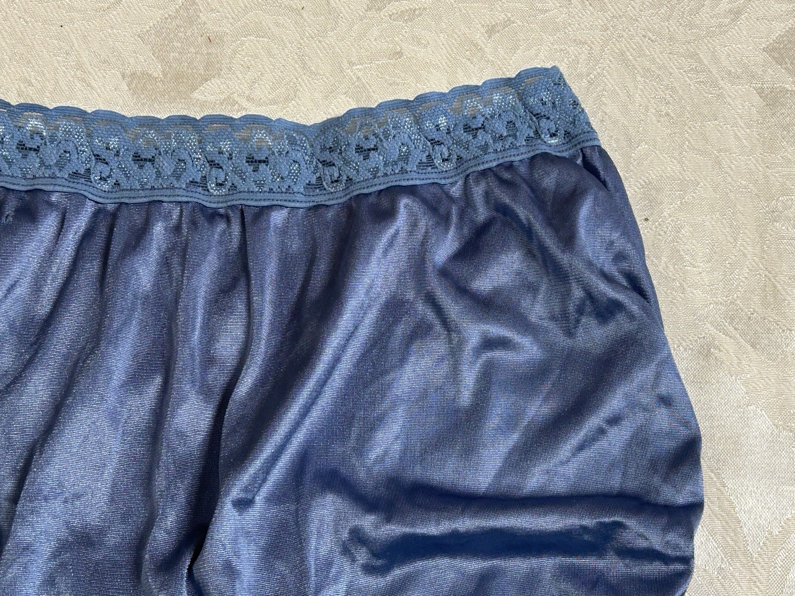 Vtg HANES Silky Satin Hi-Waist French Hi-Cut Wide Lace Band Size 6 Blue Panties