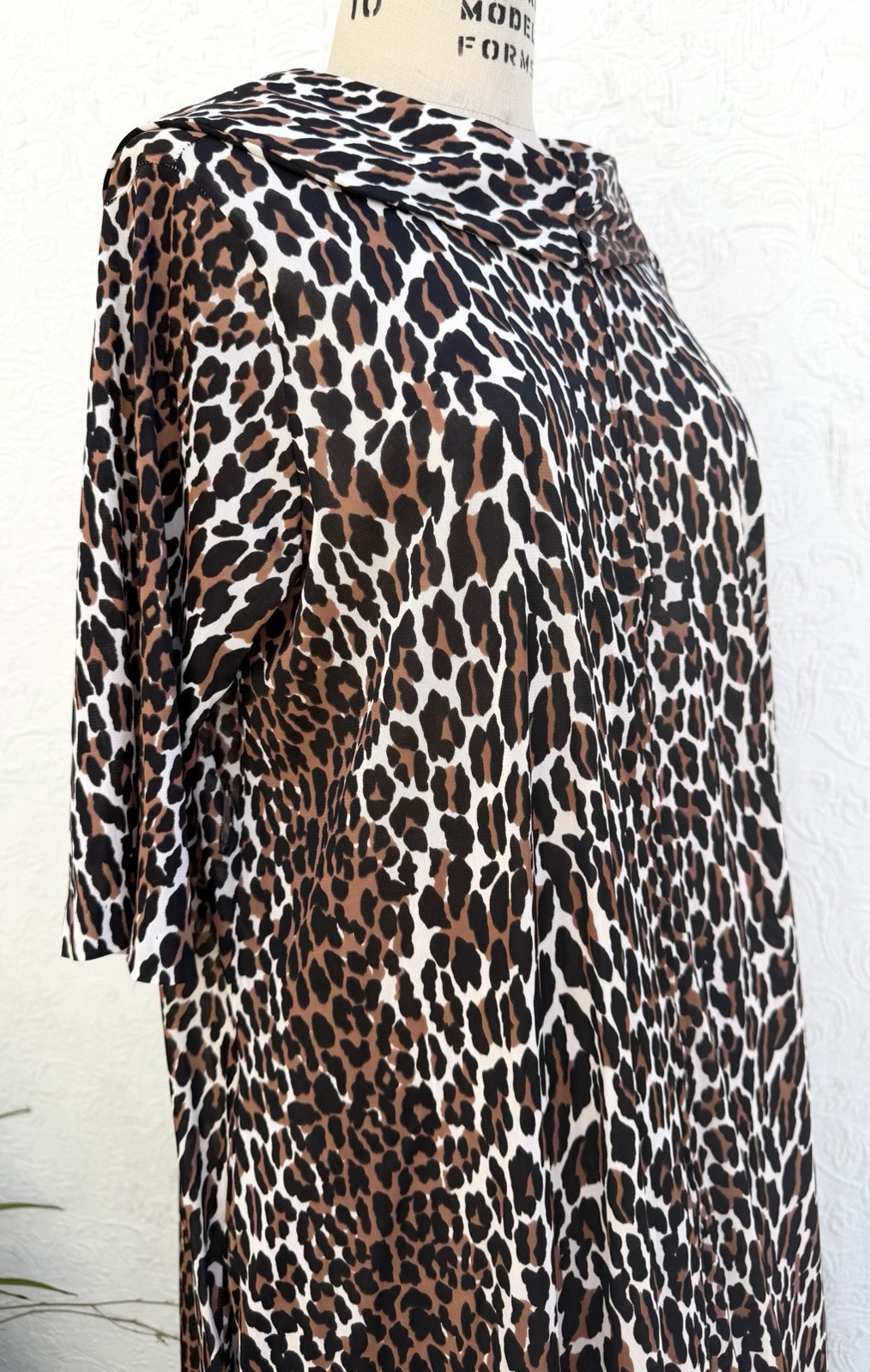 Vintage 60s Cheetah Midi Robe Leopard Funnel Collar A-line Zip Front Sz S/M