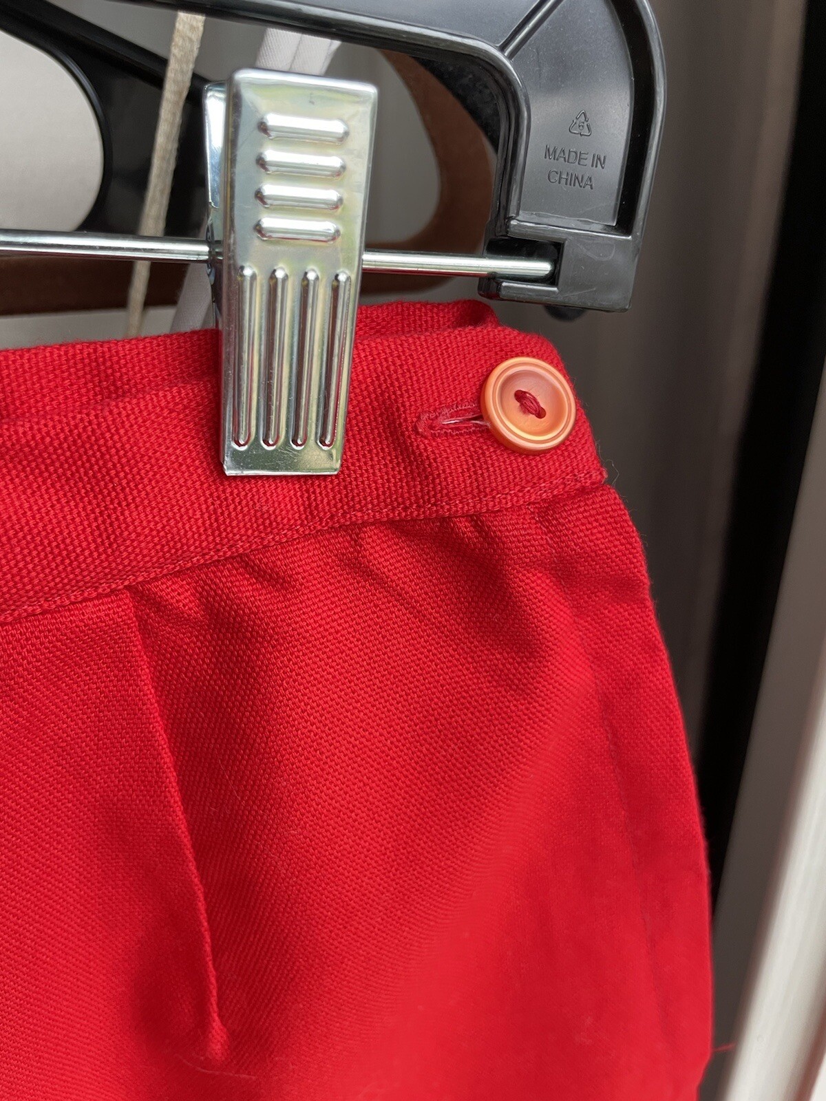 vintage 50s high waisted red Long bermuda shorts XS Donkenny Resort wear EUC