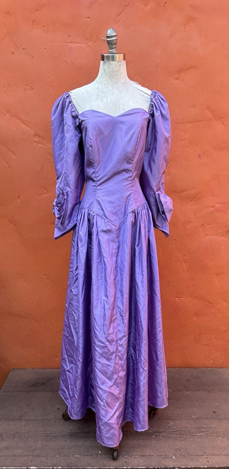 Vintage 1980s Lavender Bow Maxi Prom Dress. Evening Party Cocktail Formal Dress
