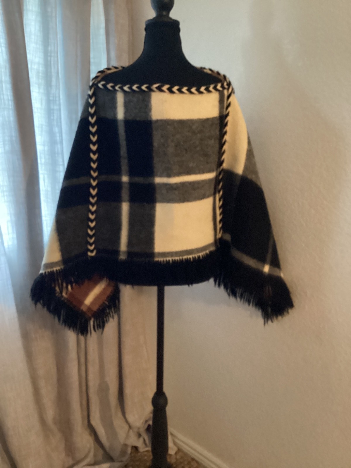 Vintage 70’s reversible Wool Hippie-chic Shawl Poncho