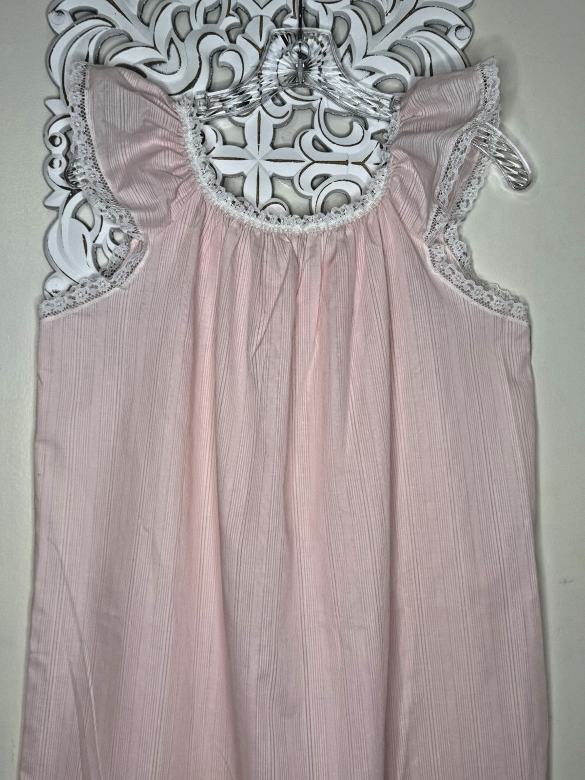 Vintage 80s Glencraft Pink Nightgown sz M V-Neck Sleeveless Lace Trim ILGWU USA