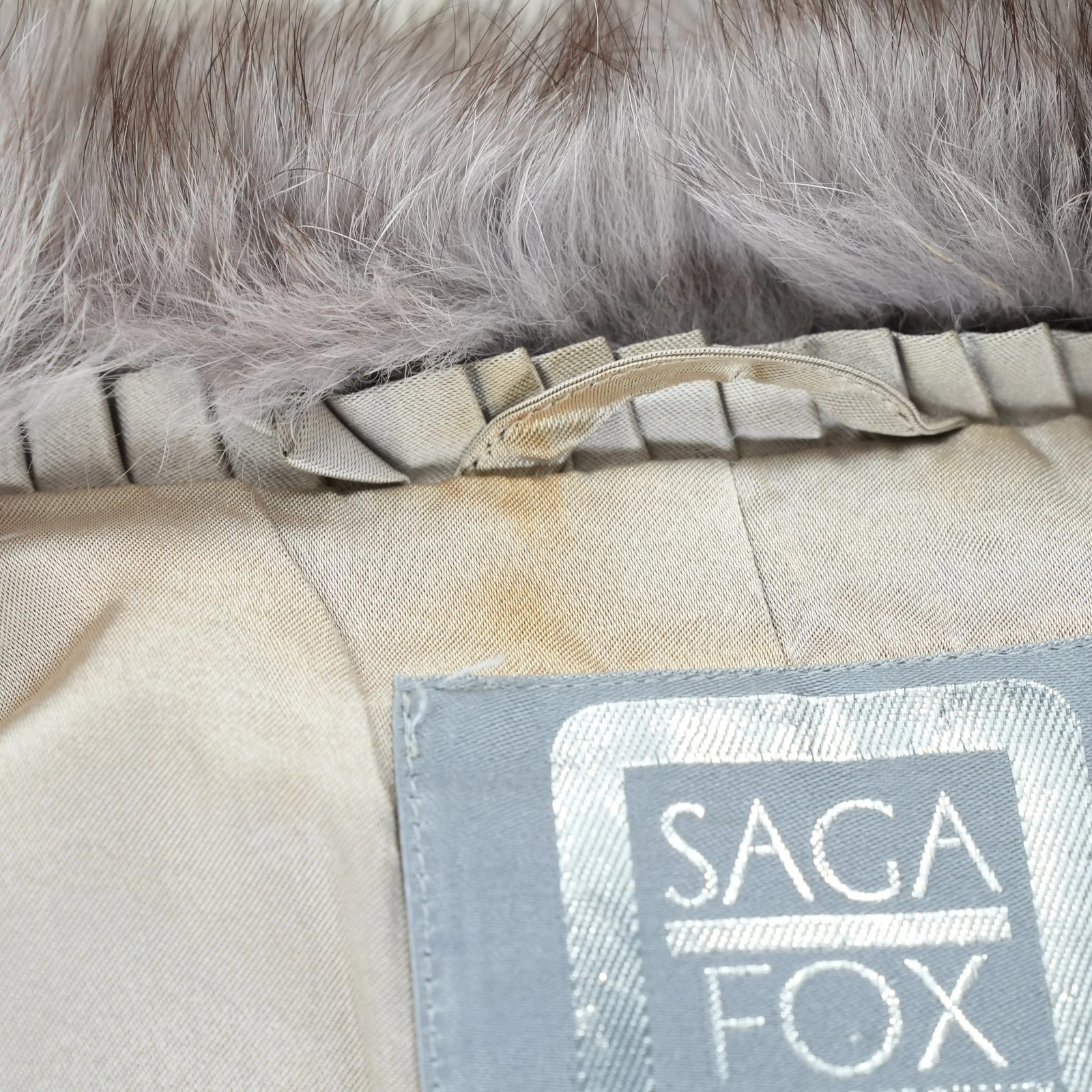 SAGA FOX Mocha Brown Deyd Coat – Genuine Vintage Fur From Japan