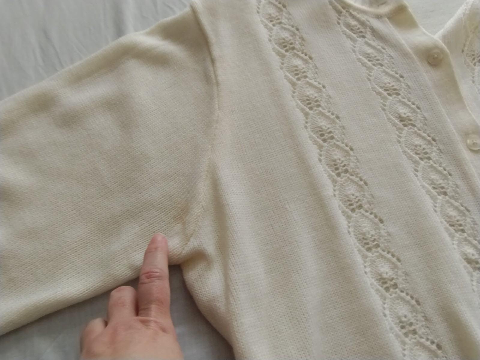 (Vtg) ONLY NECESSITIES Creamy White Long Sleeve BUTTON Up CARDIGAN Sweater Sz 1X