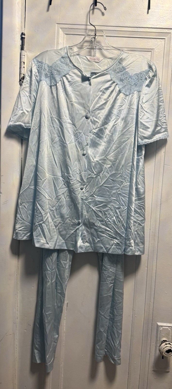 vintage vanity fair Light Blue Lace Accent pajama set M