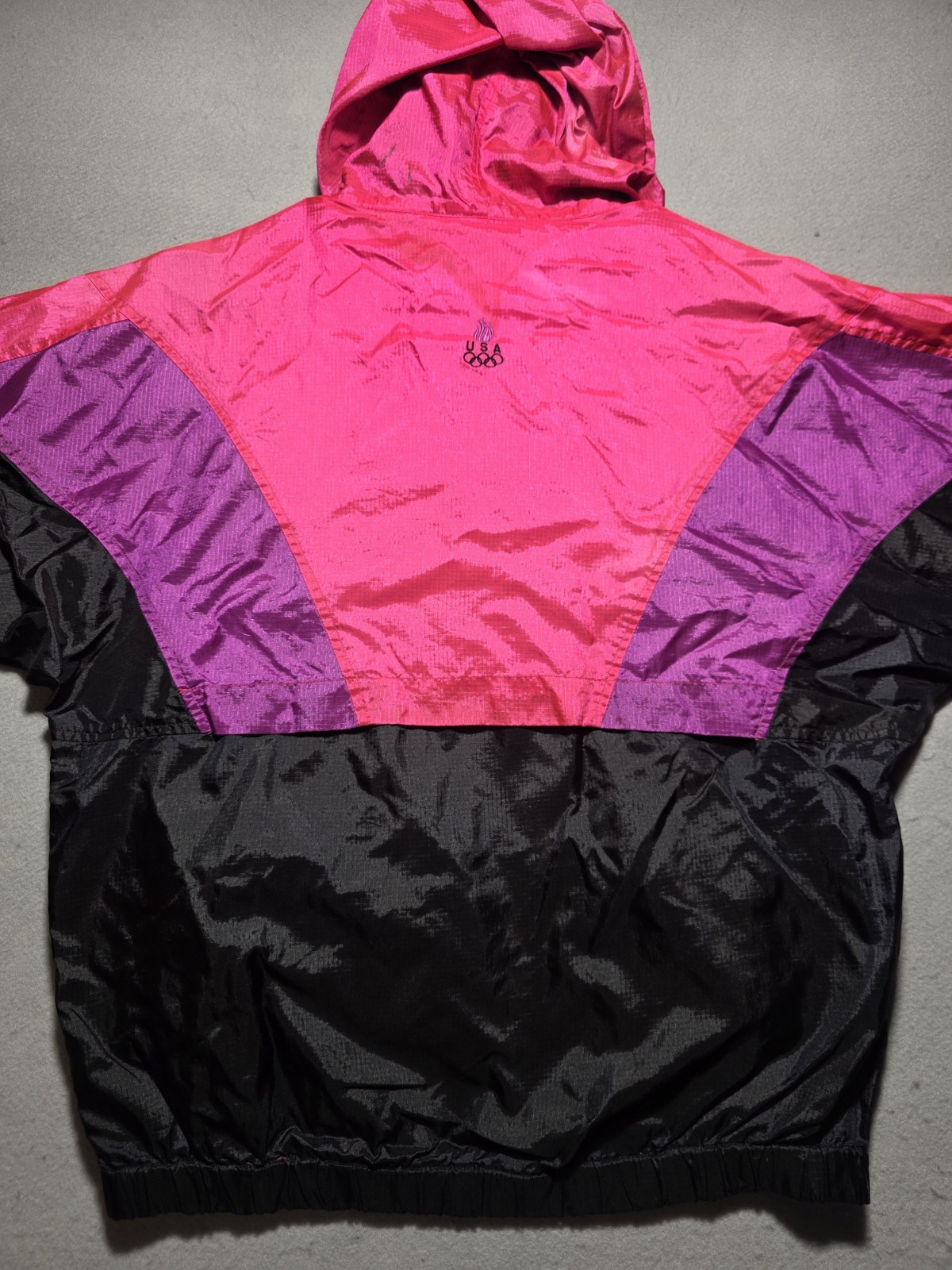 Vintage 90s USA Olympic Windbreaker Pullover Jacket Pink Black Size Small
