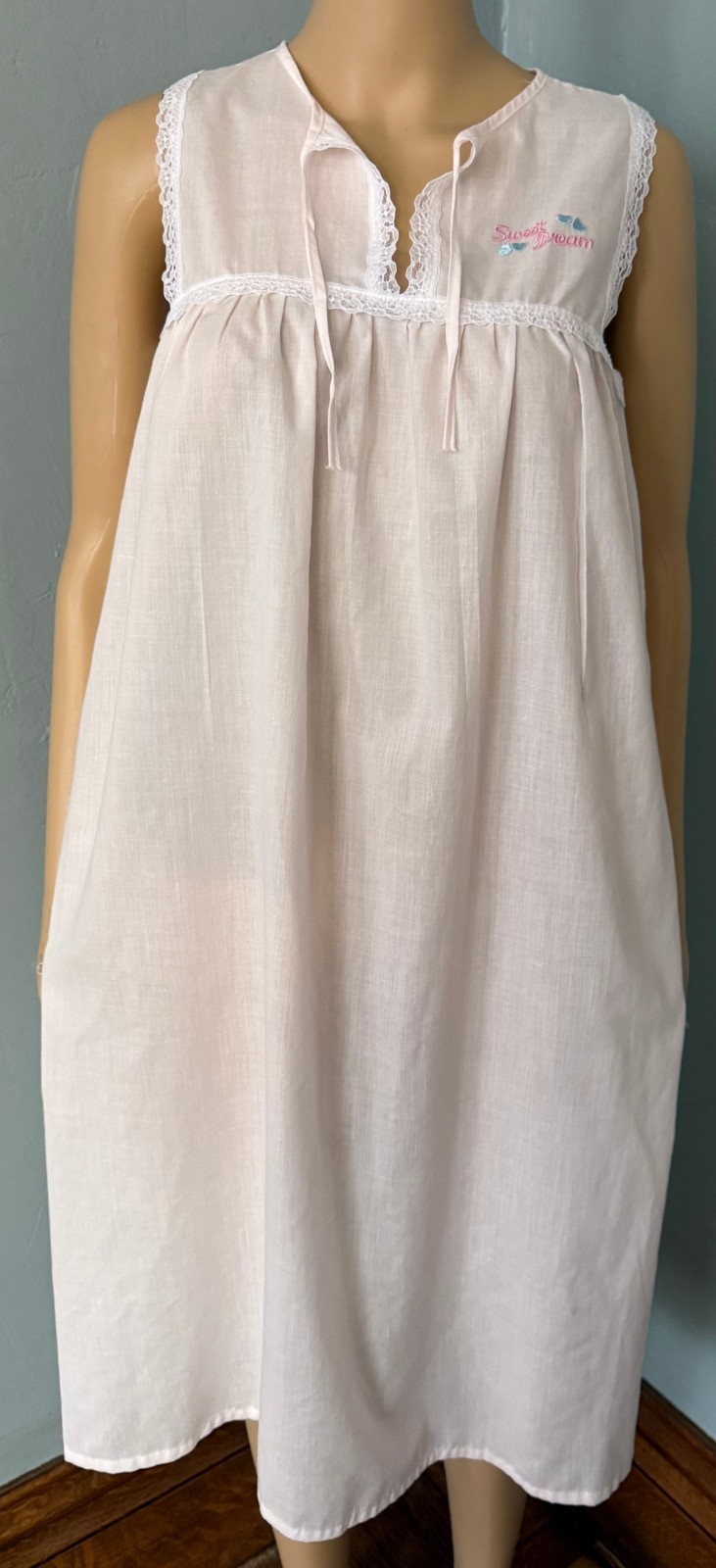 Vintage Katz Pink Cotton Polyester Nightgown Embroidered Knee Length Sissy S