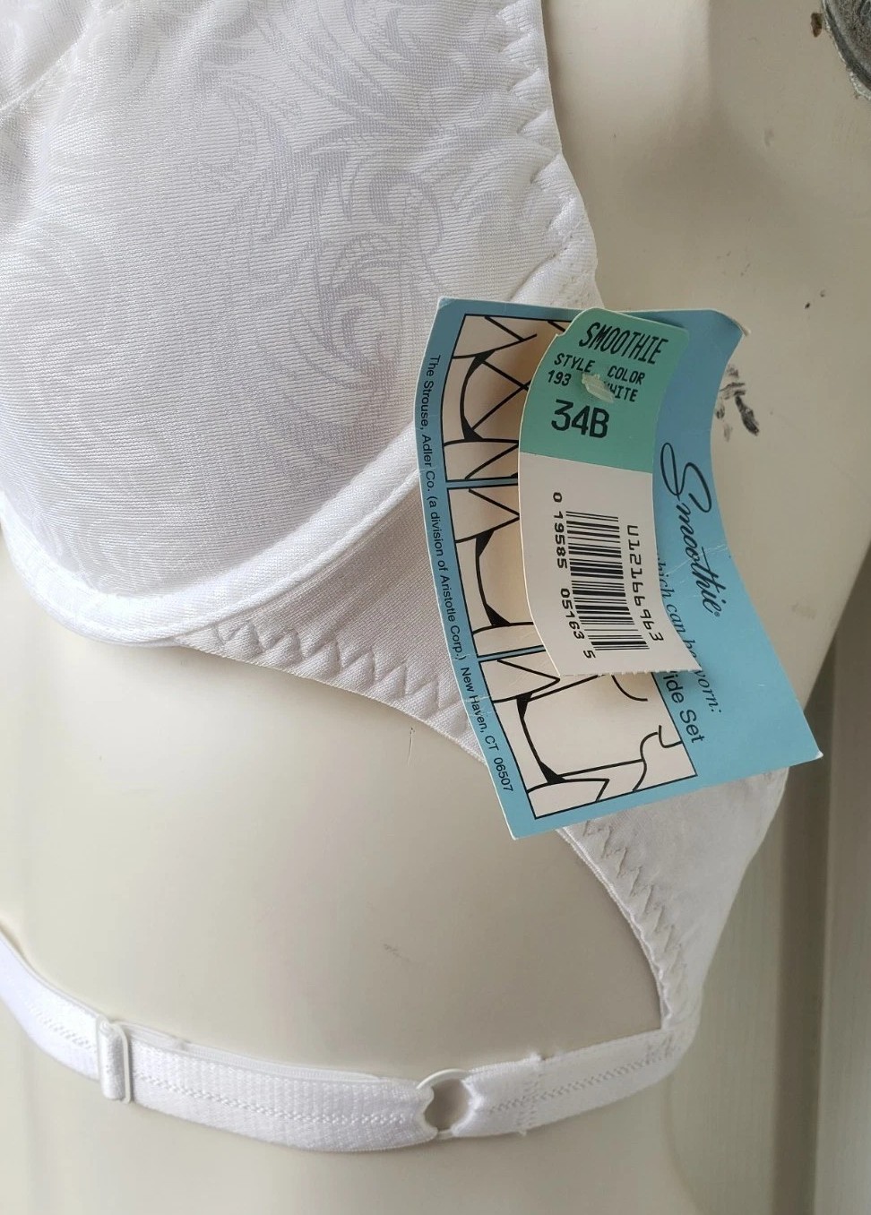 Vintage Backless by Smoothie Convertible Strap Bra Size 34B Underwired White NEW
