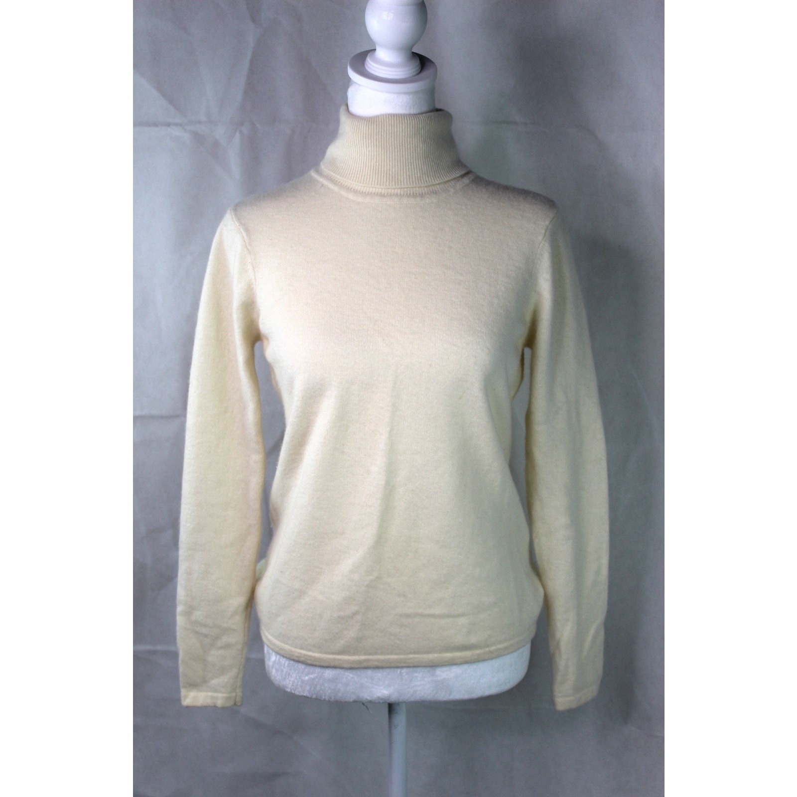 Vintage Lauren Ralph Lauren Wool Cashmere Angora Blend Turtle Neck Sweater Small